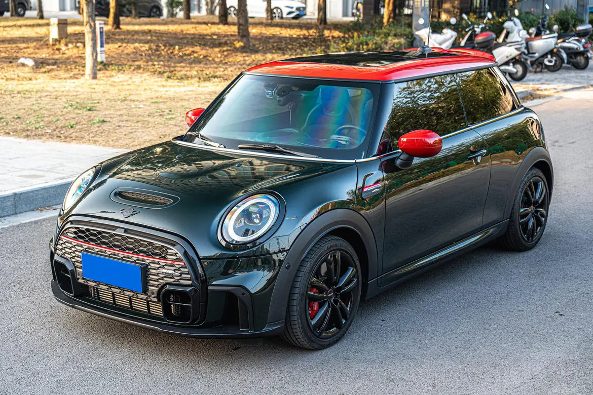 MINI JCW  из Китая