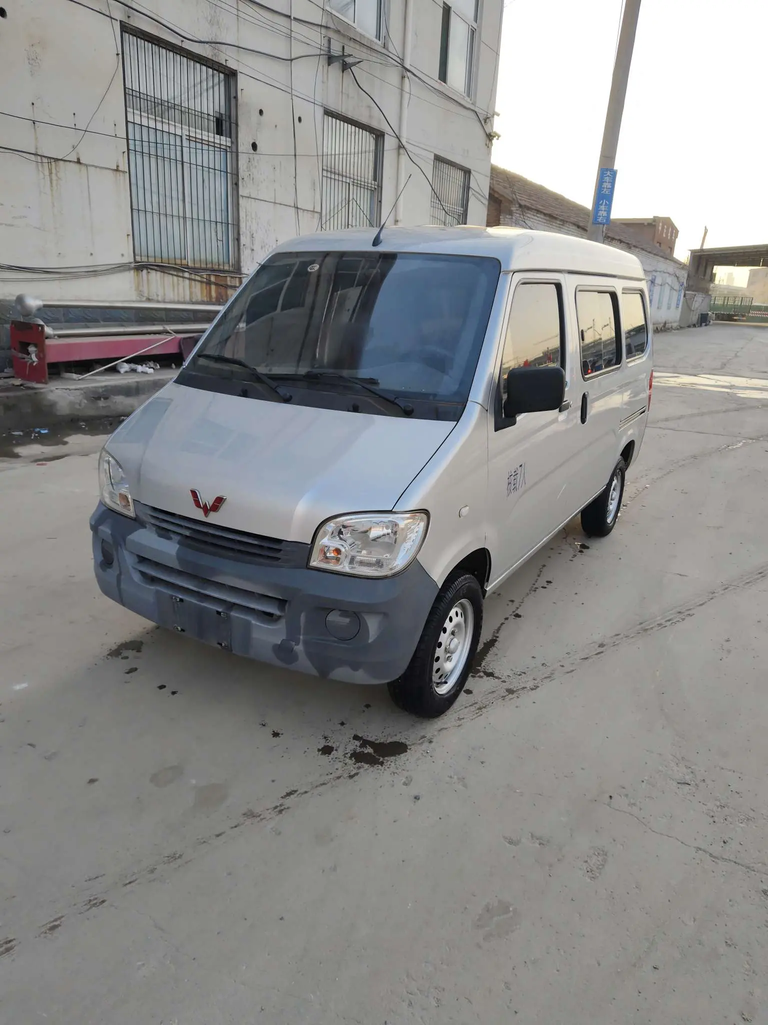 Wuling light  из Китая
