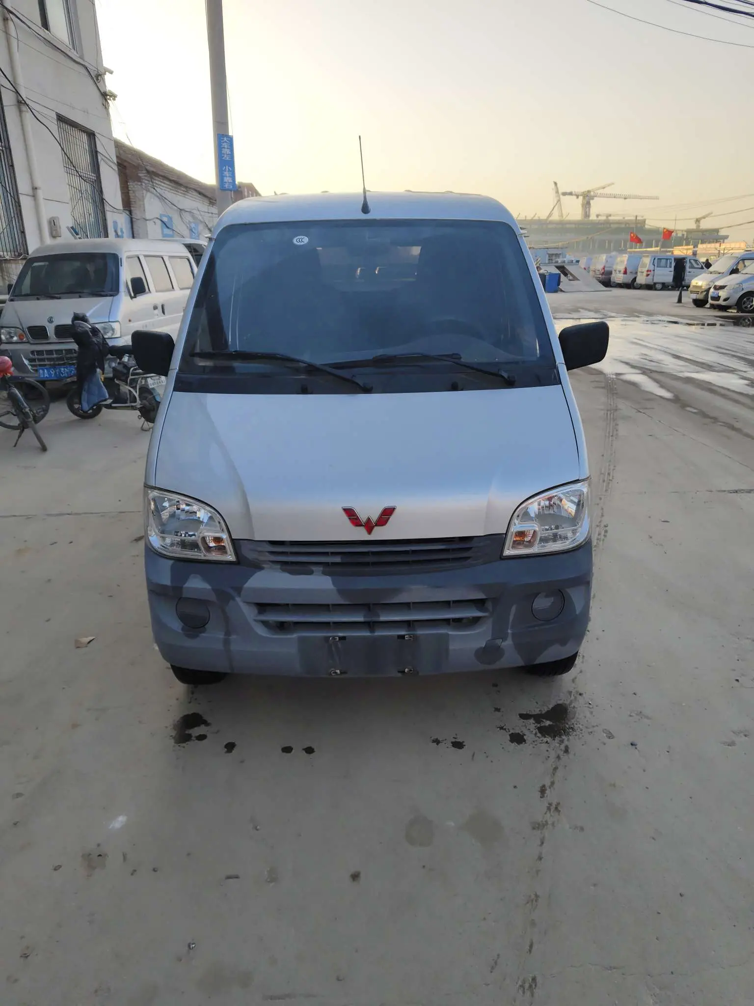 Wuling light  из Китая