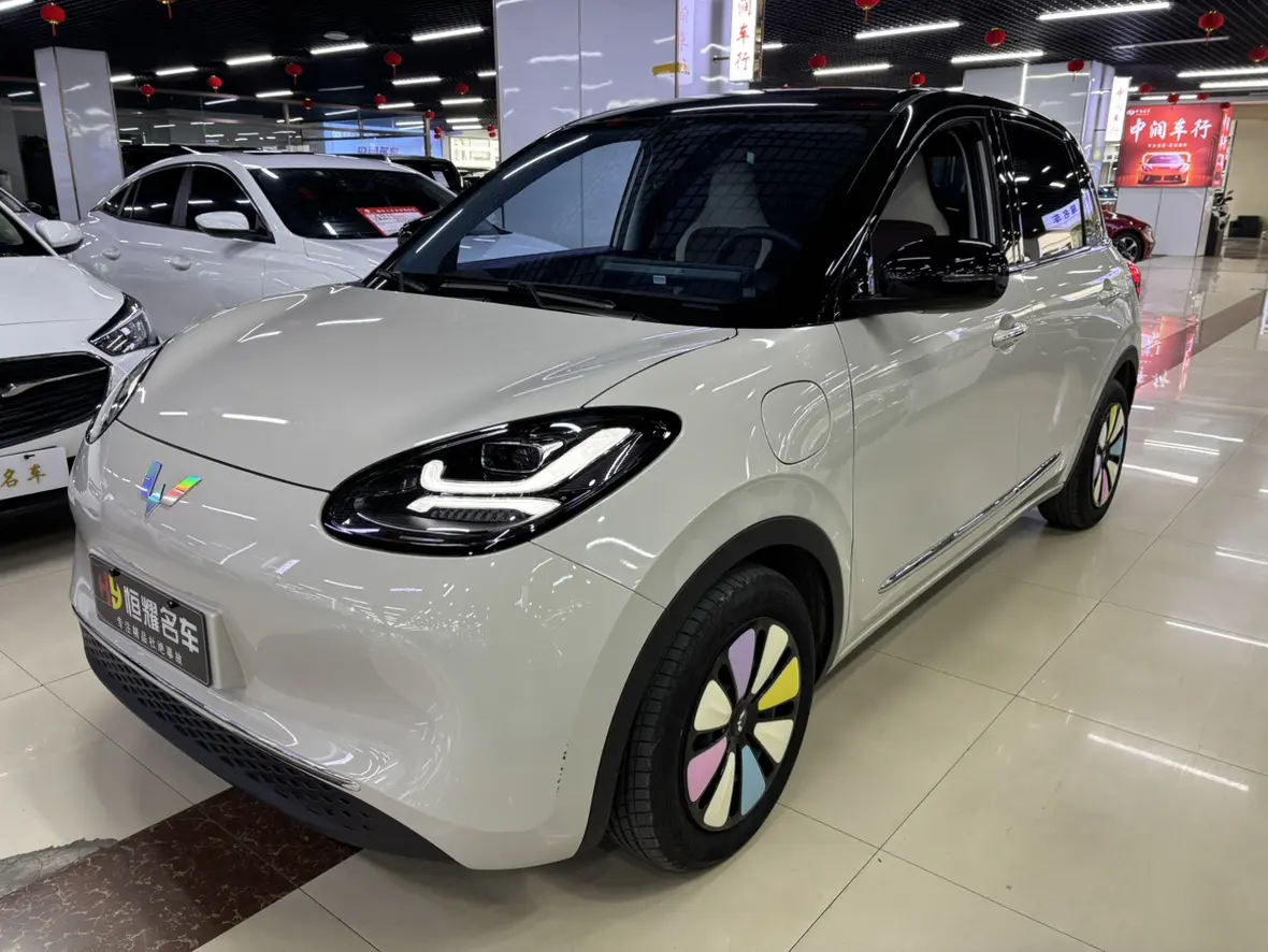 Wuling Bingo  из Китая