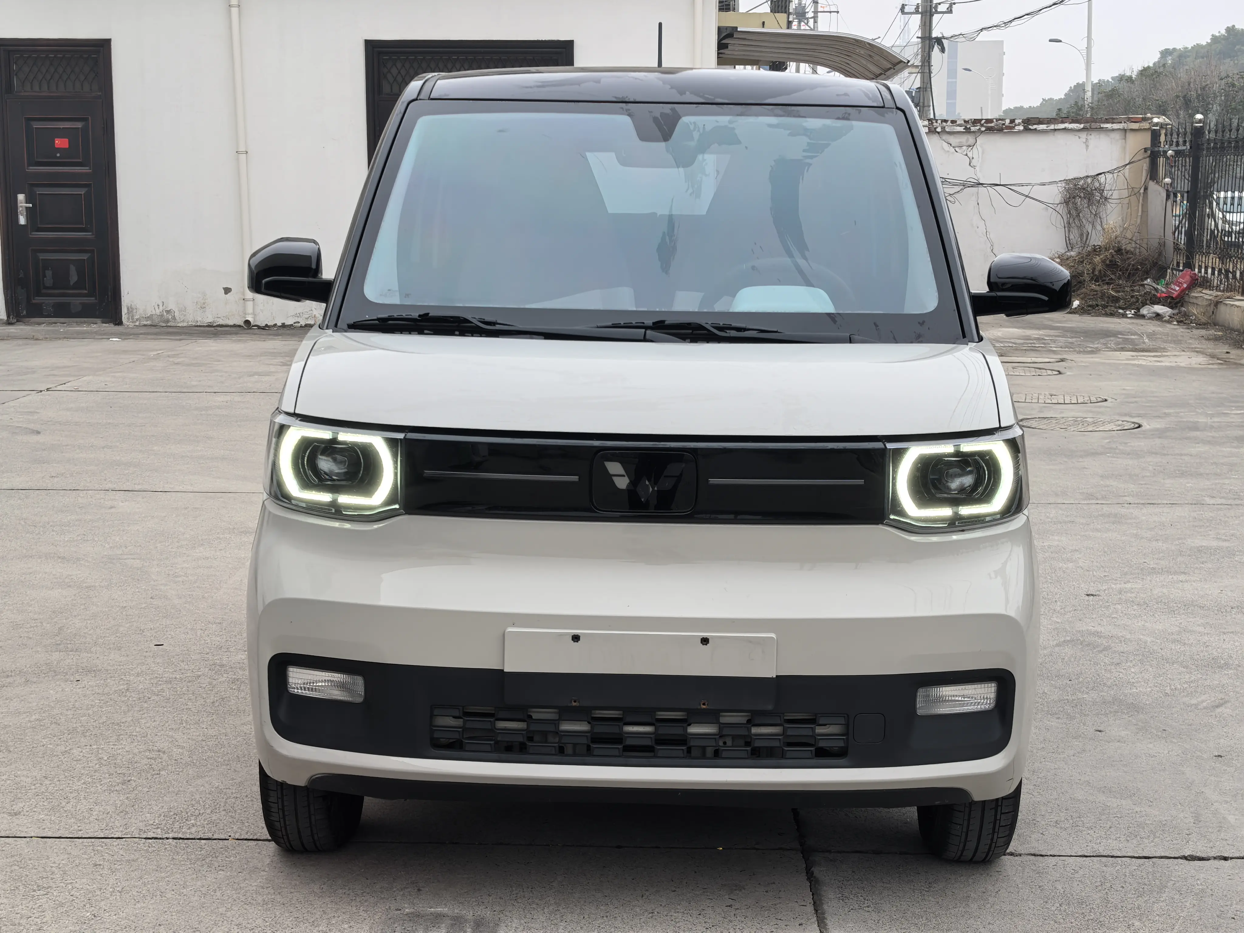 Wuling Hongguang MINIEV  из Китая