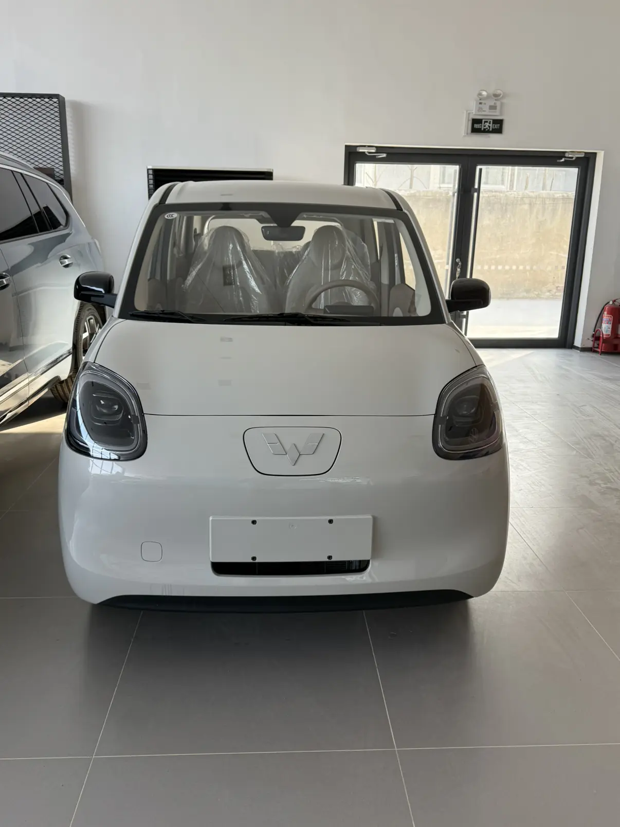 Wuling Hongguang MINIEV  из Китая