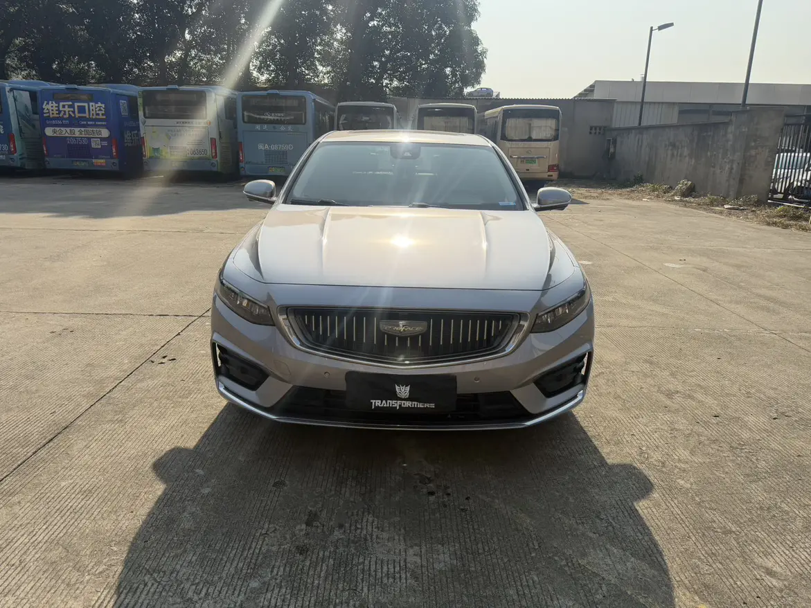 Geely Xing Rui  из Китая