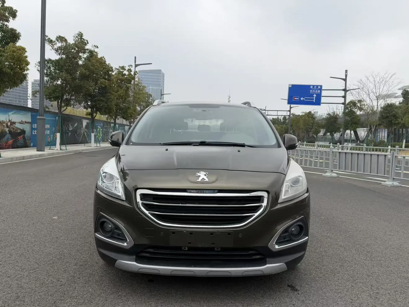 Peugeot 3008  из Китая