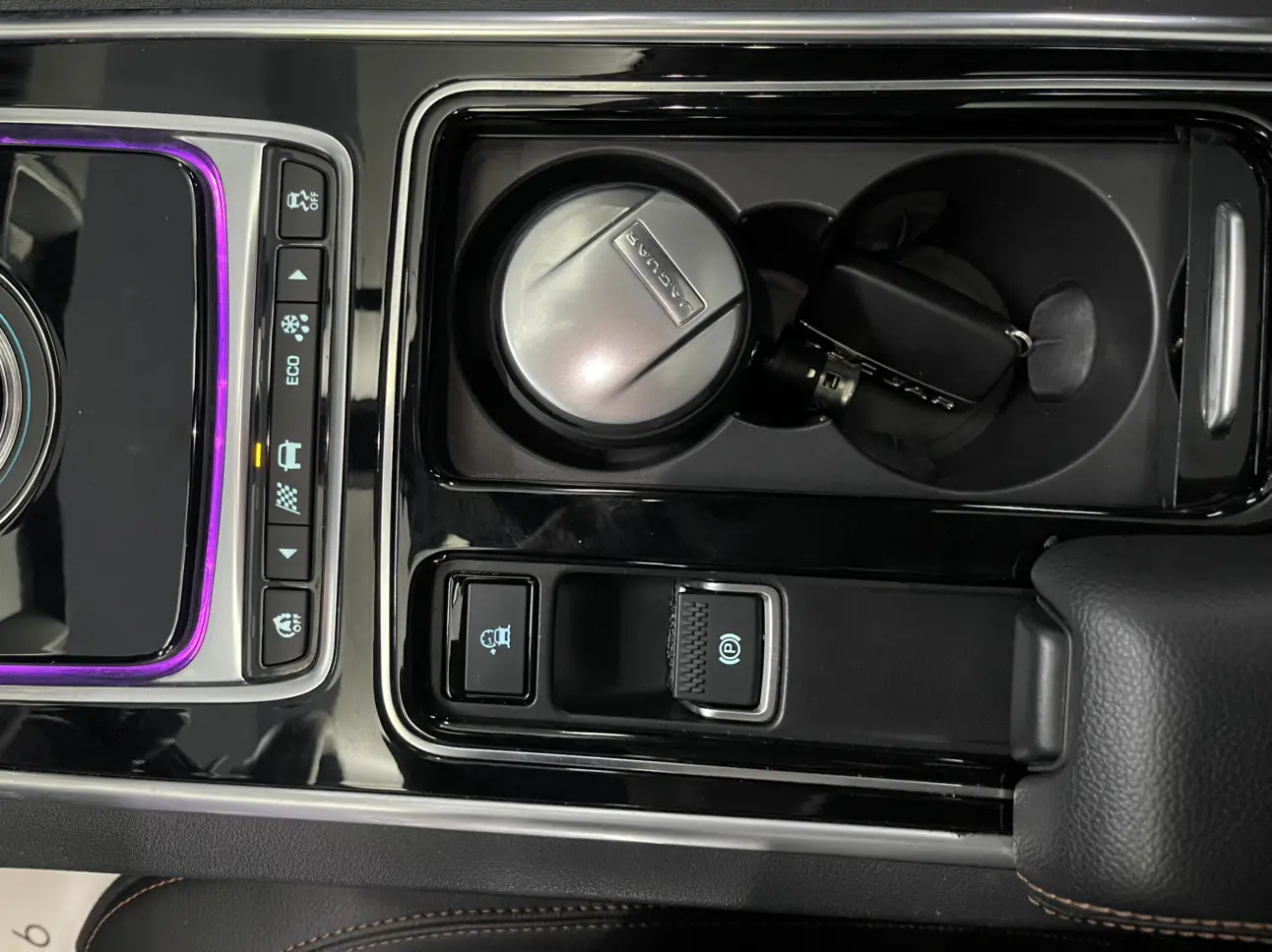 Jaguar XEL  из Китая