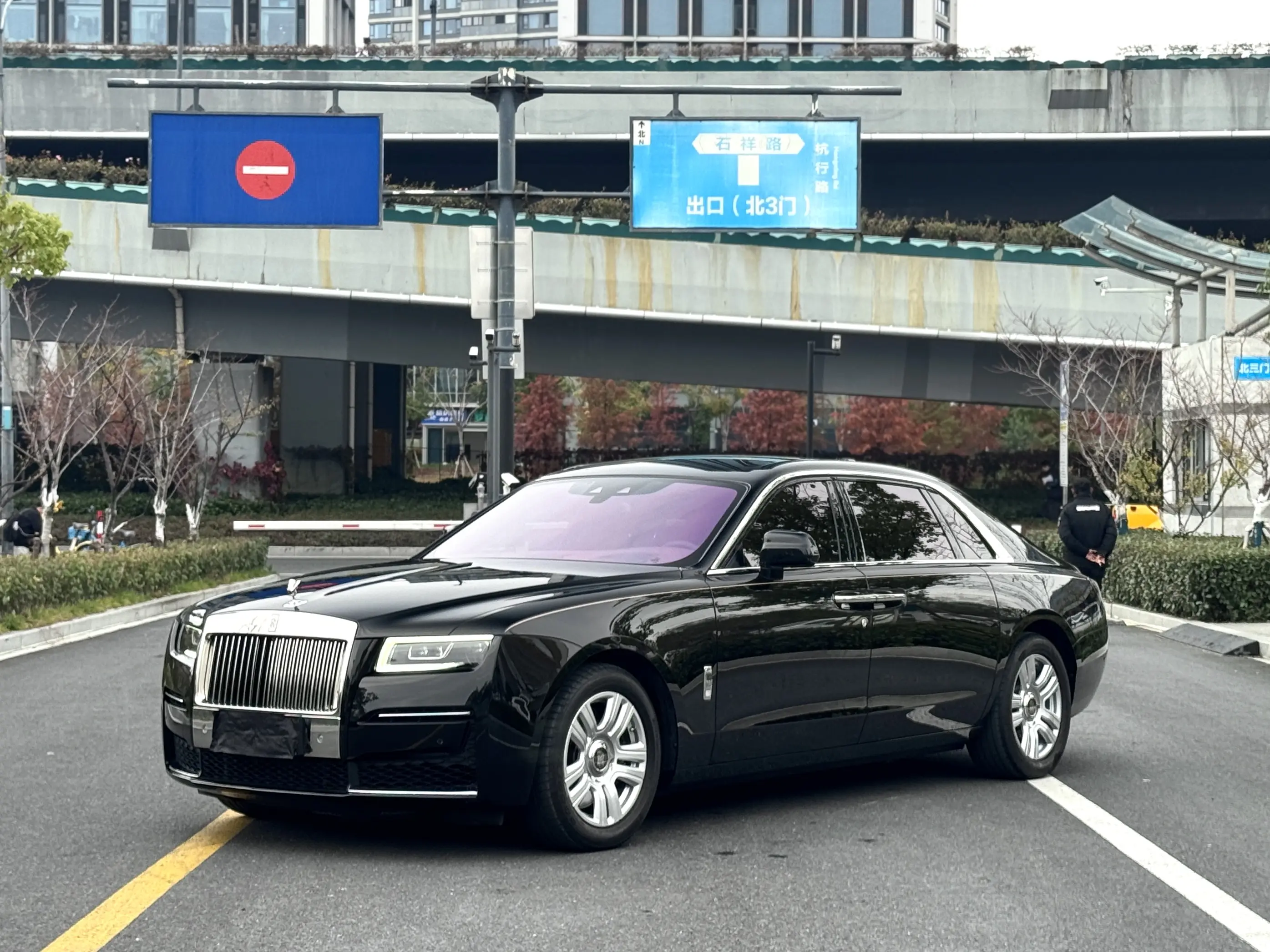 Rolls Royce Ghost  из Китая