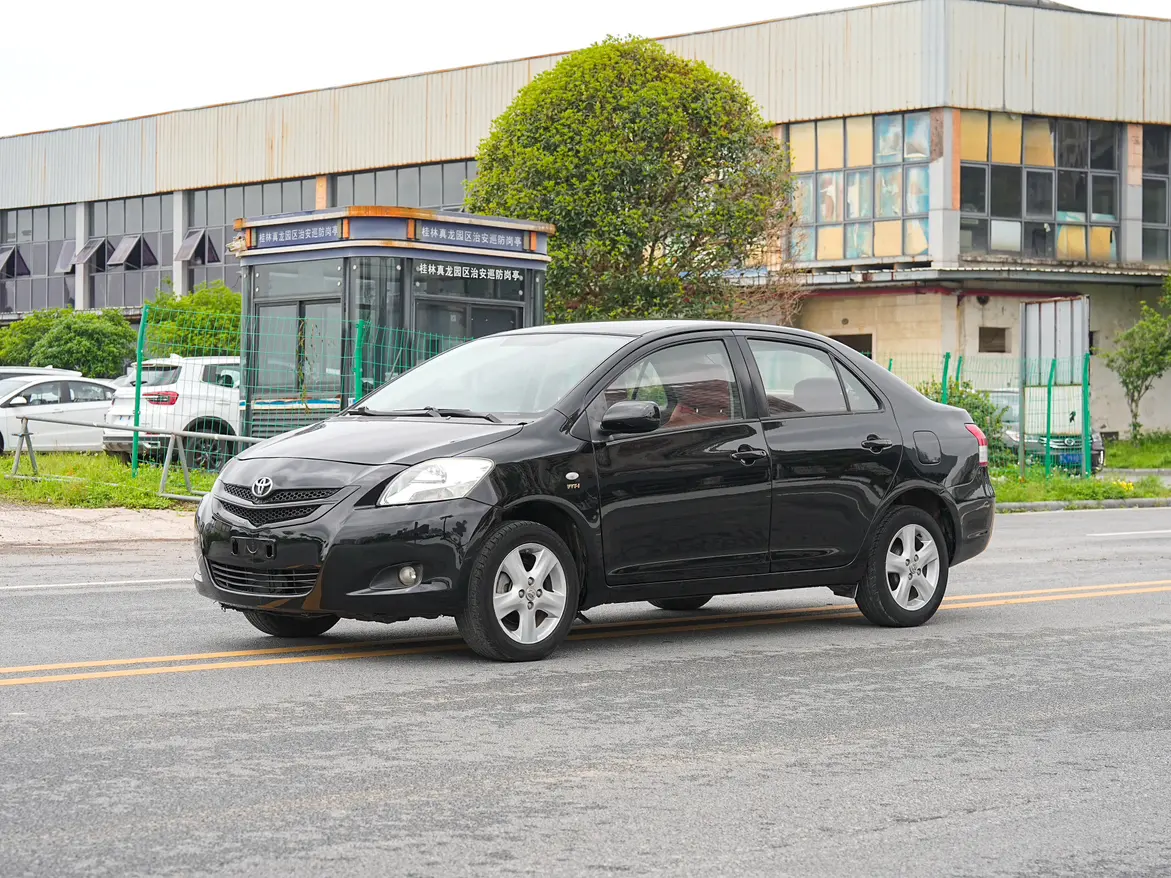 Toyota Vios  из Китая