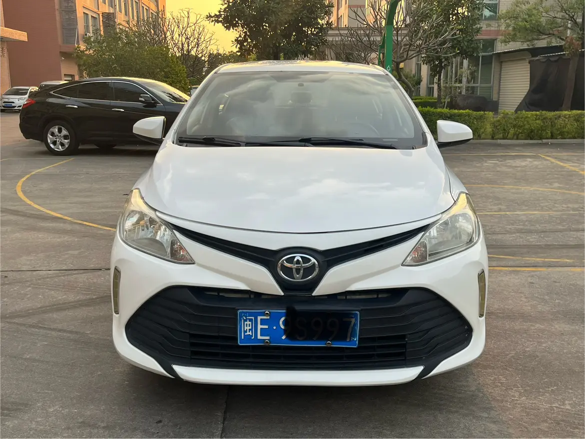 Toyota Vios  из Китая