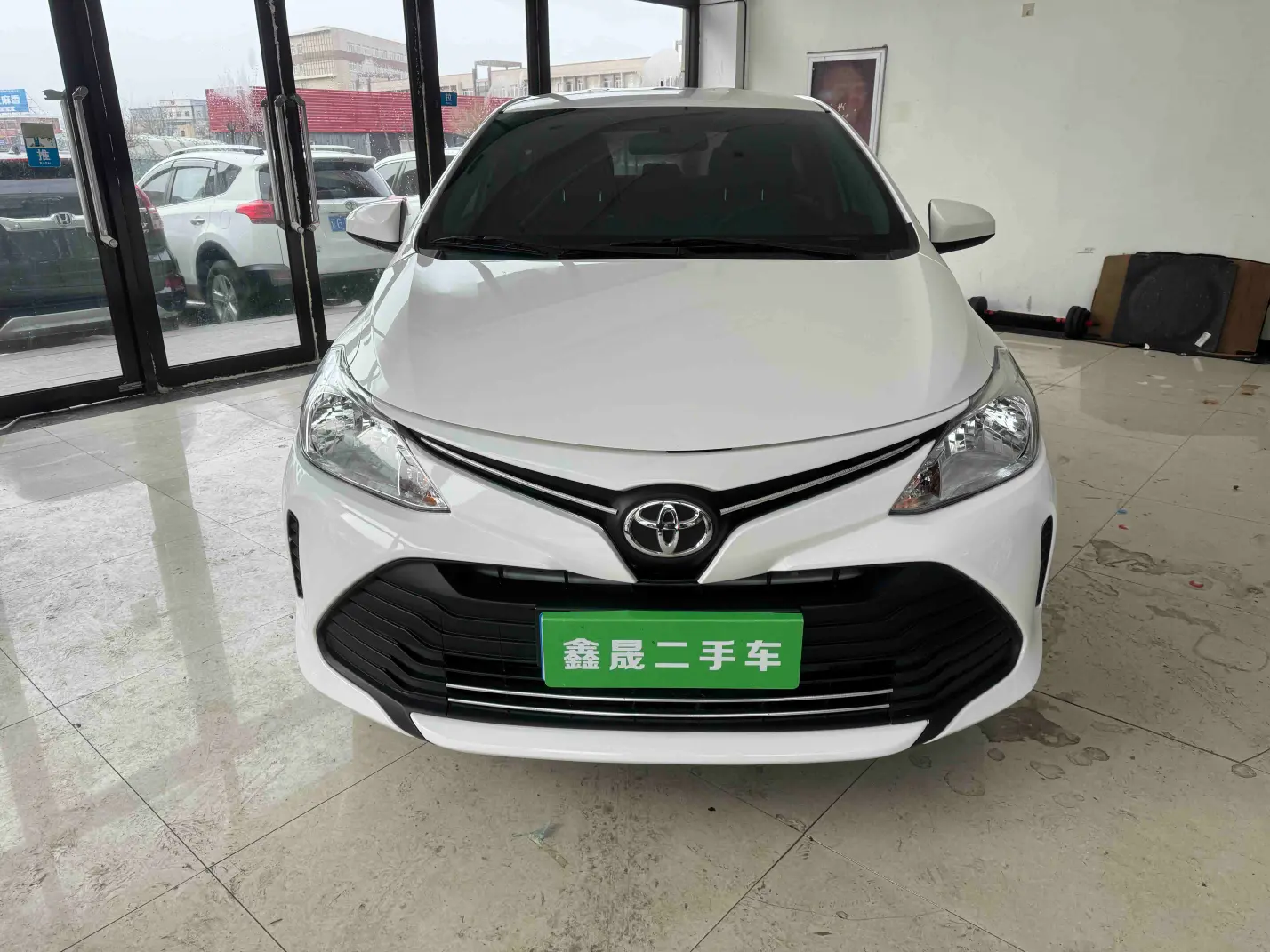 Toyota Vios  из Китая