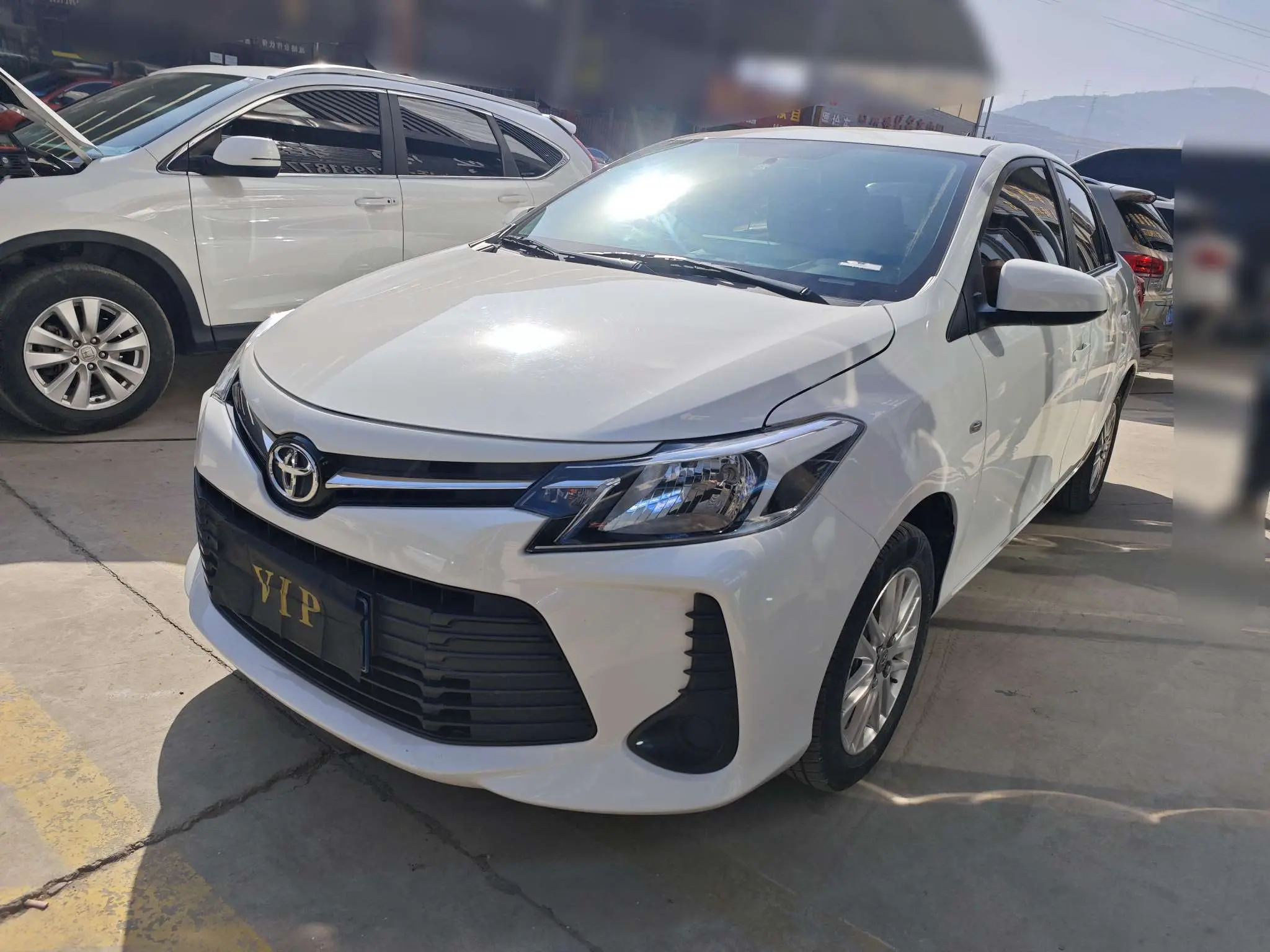 Toyota Vios  из Китая