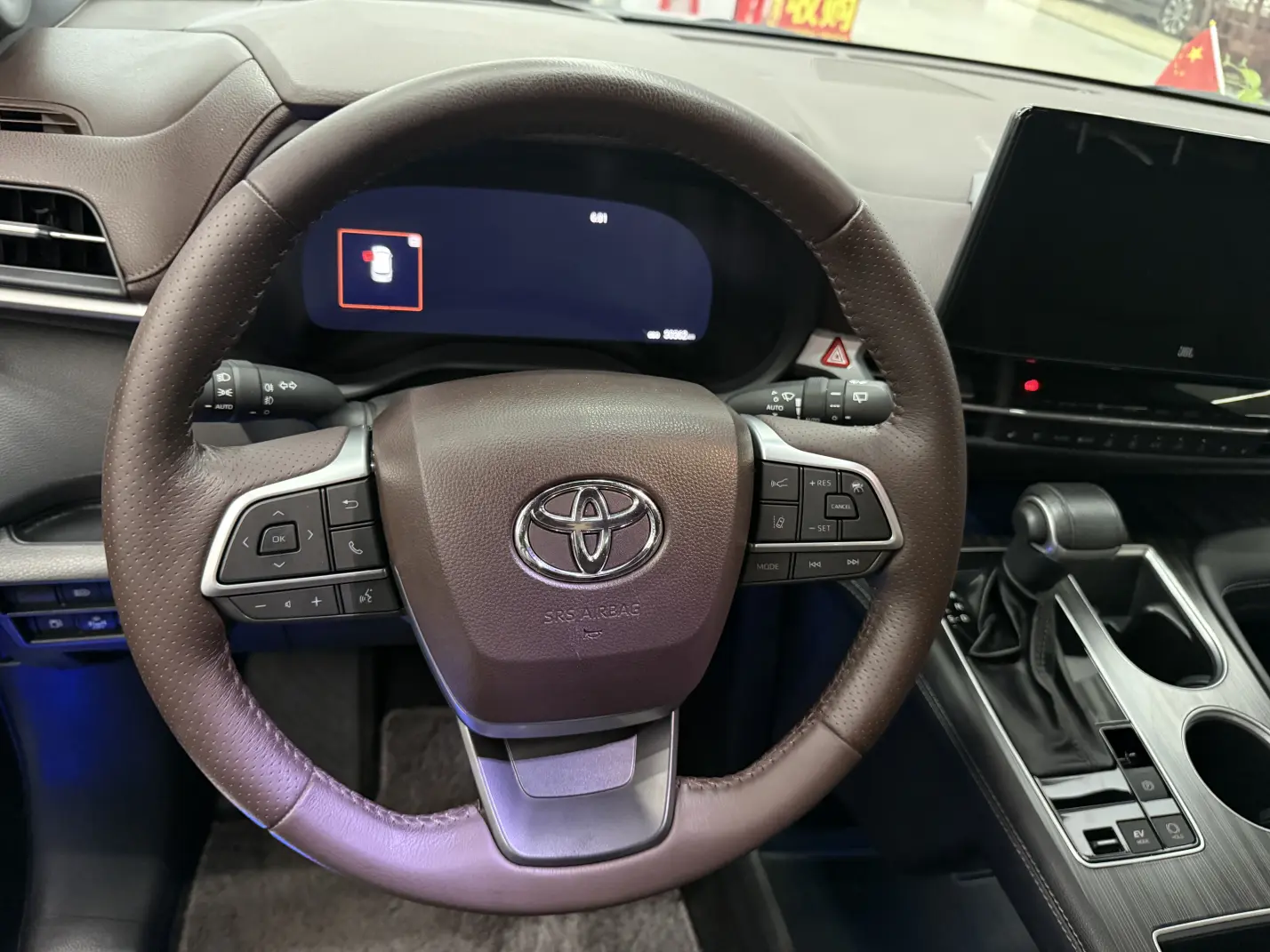 Toyota Sienna  из Китая