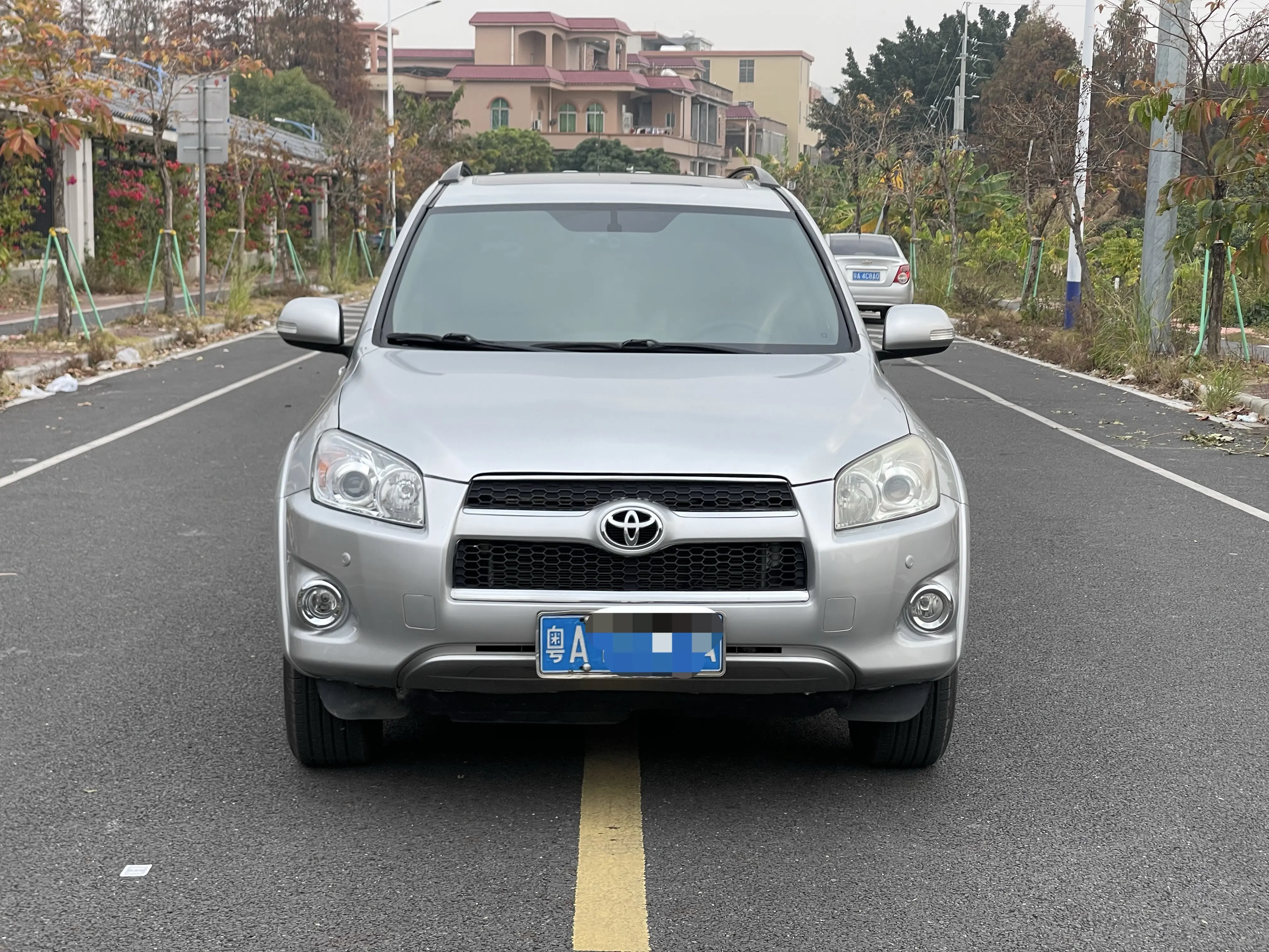 Toyota RAV4  из Китая