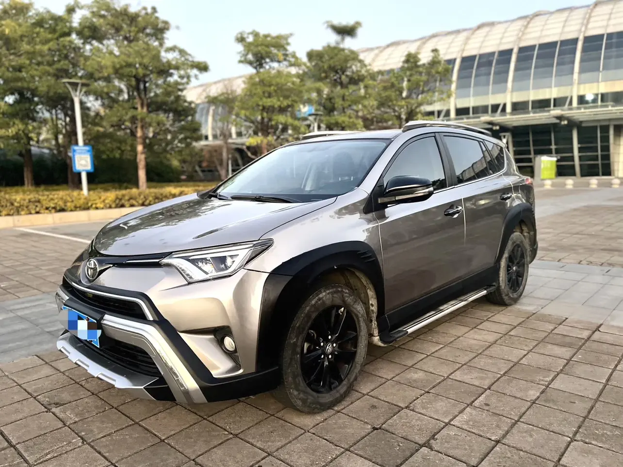 Toyota RAV4  из Китая