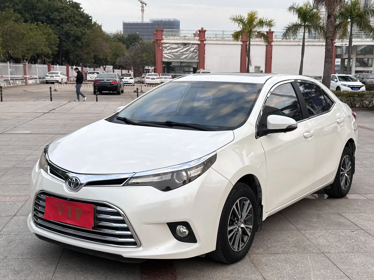 Toyota Levin (Lei Ling)  из Китая