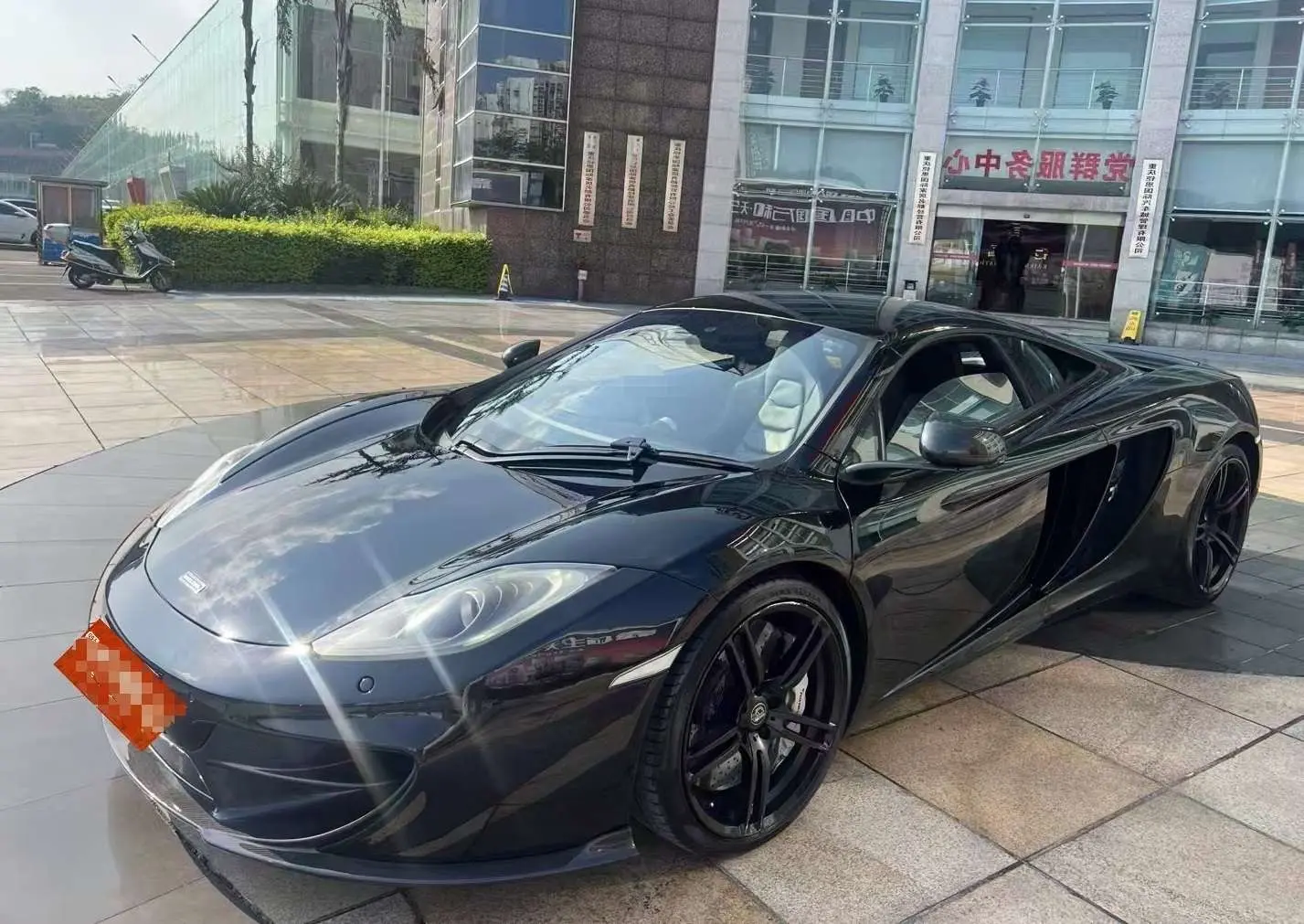 McLaren 12C  из Китая