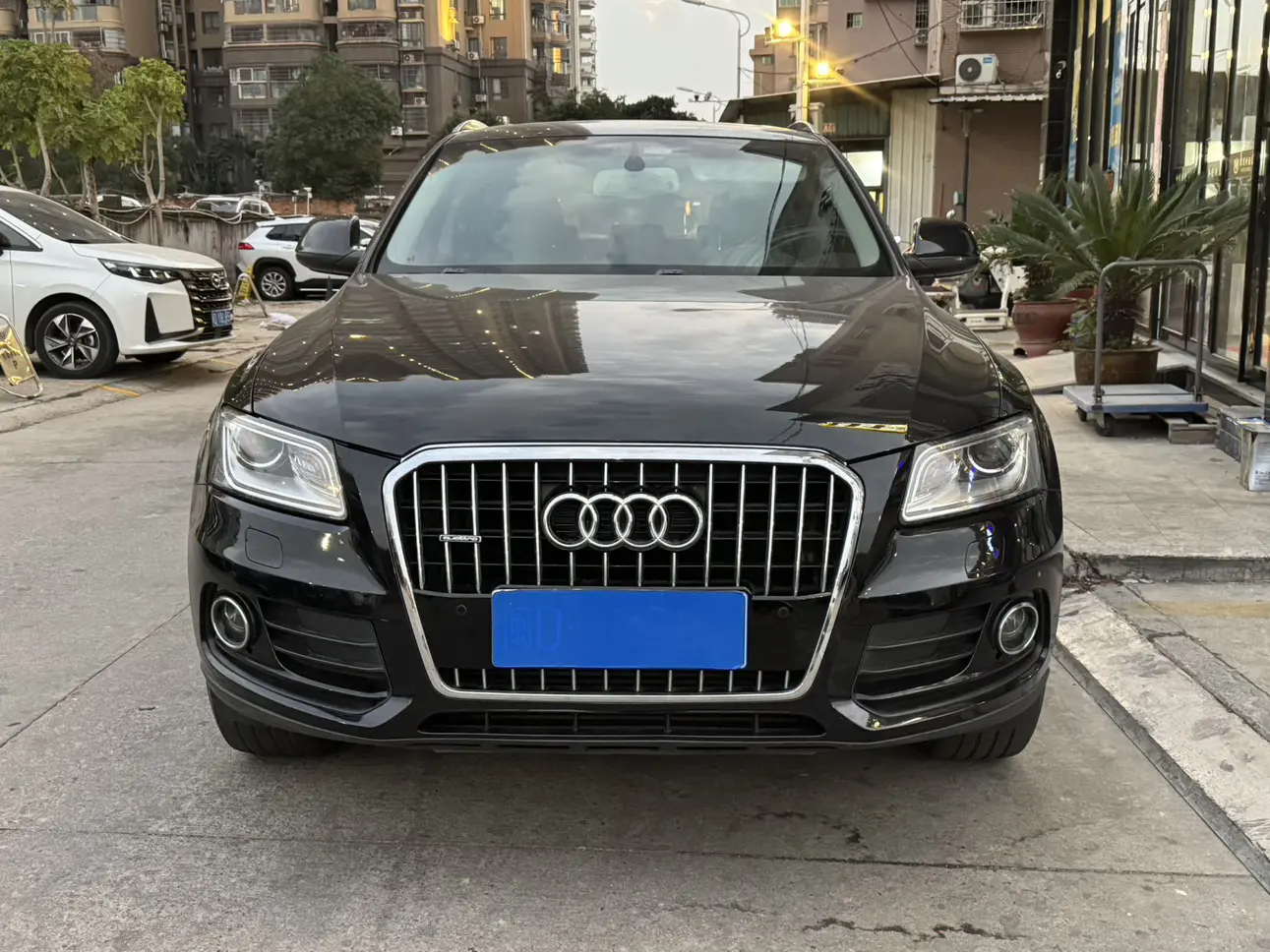 Audi Q5  из Китая
