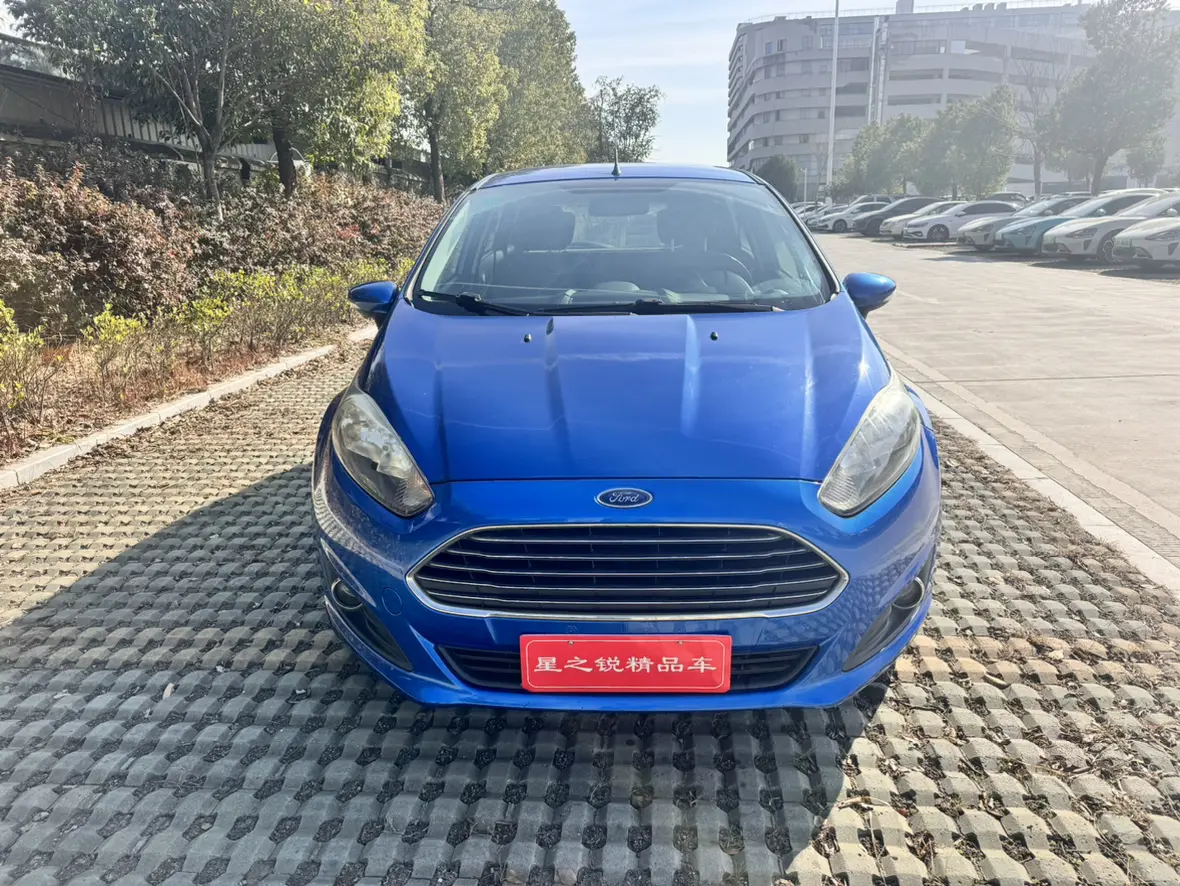 Ford Carnival  из Китая