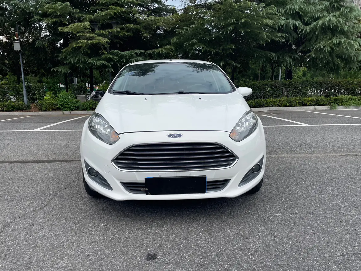 Ford Carnival  из Китая