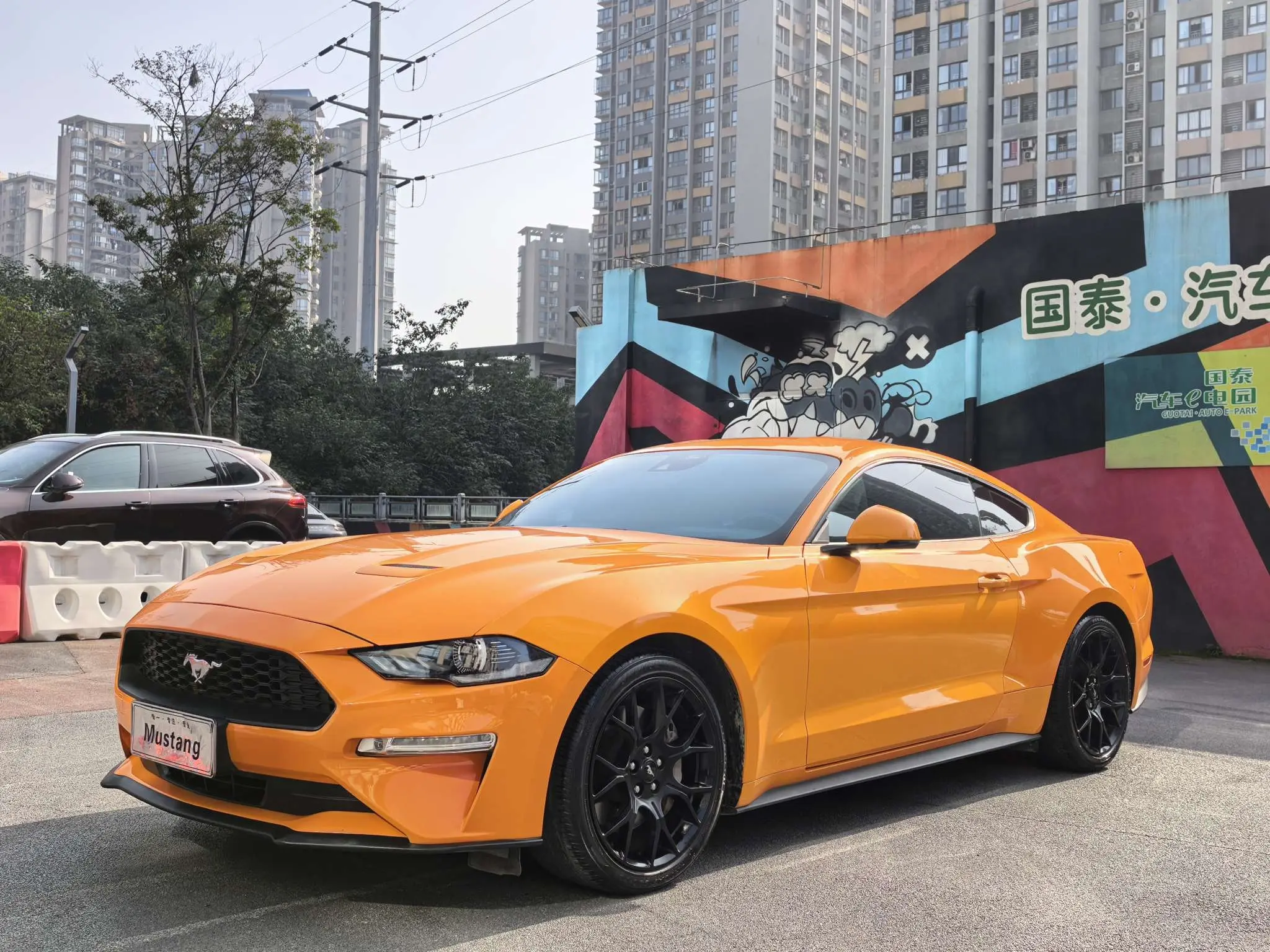 Ford Mustang  из Китая