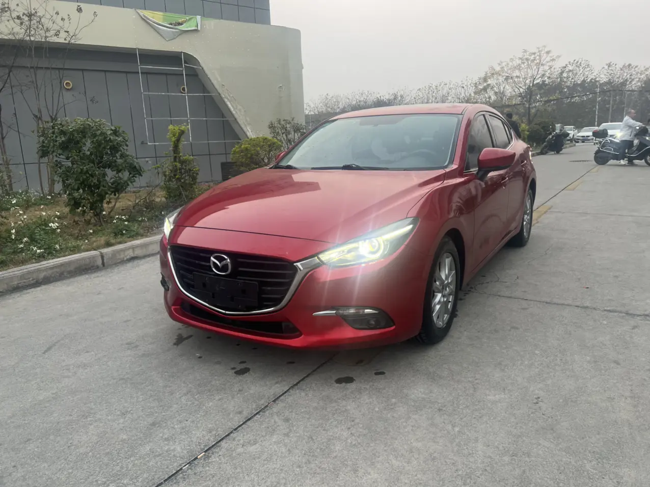 Mazda Axela (Mazda3)  из Китая