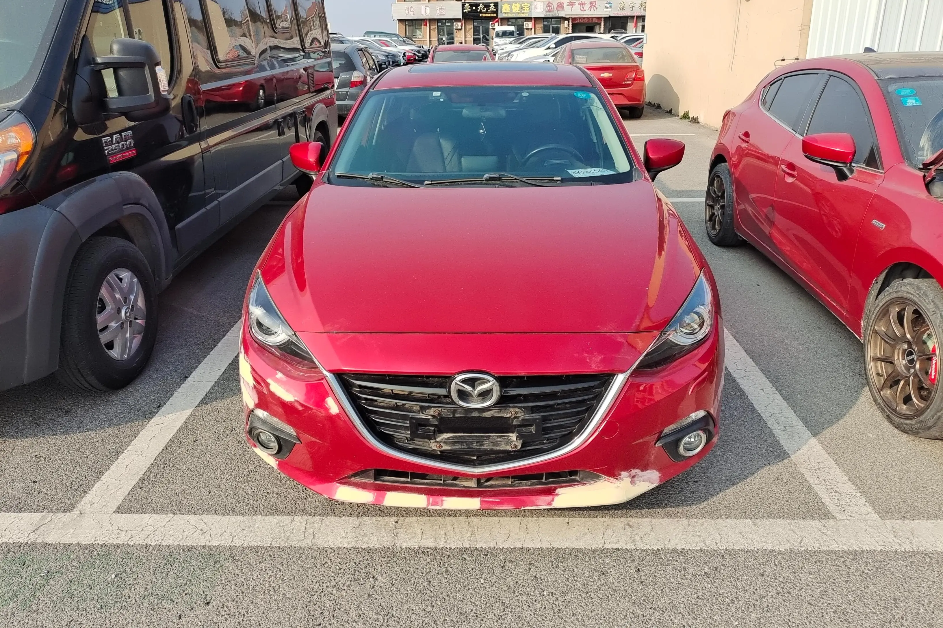 Mazda Axela (Mazda3)  из Китая
