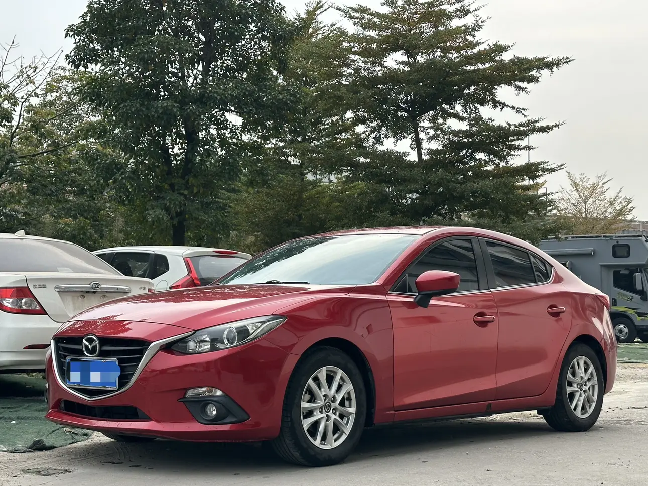 Mazda Axela (Mazda3)  из Китая