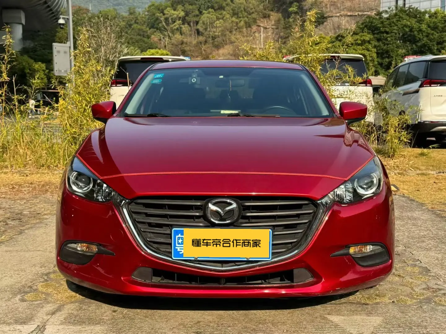 Mazda Axela (Mazda3)  из Китая