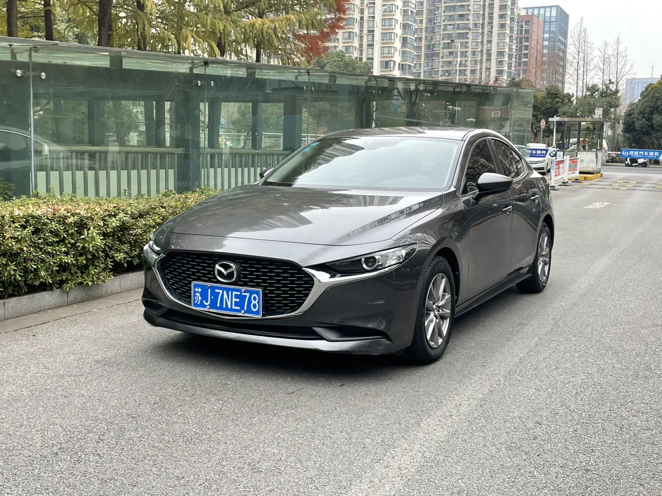 Mazda Axela (Mazda3)  из Китая