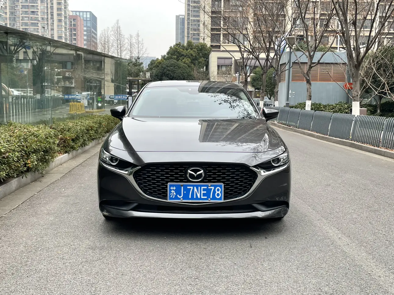 Mazda Axela (Mazda3)  из Китая