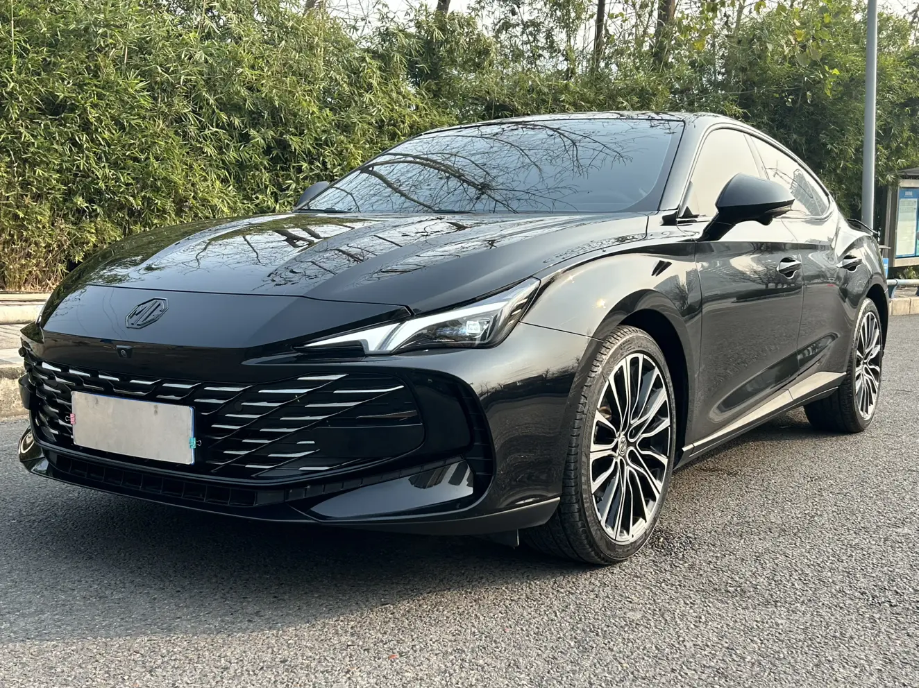 MG 7  из Китая