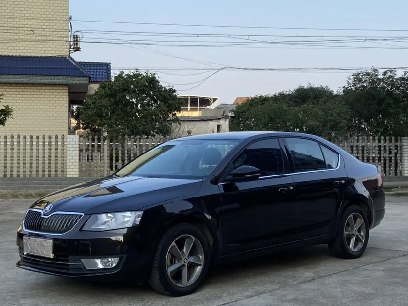 Skoda Octavia  из Китая