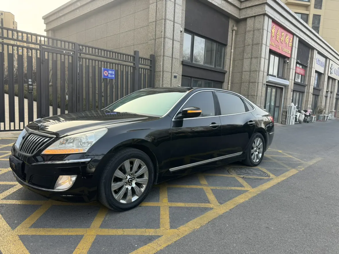 Hyundai Equus  из Китая