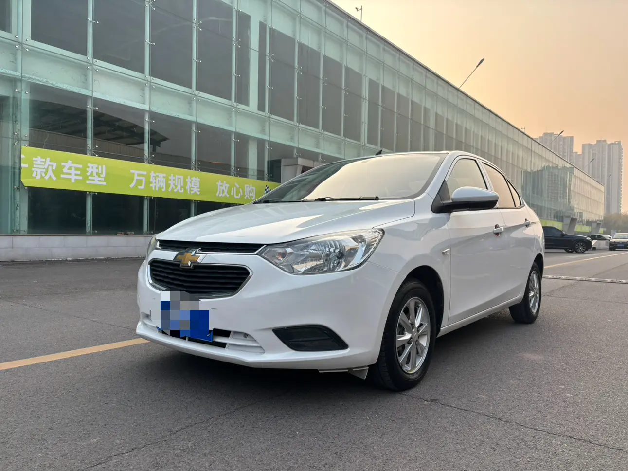 Chevrolet Sail  из Китая
