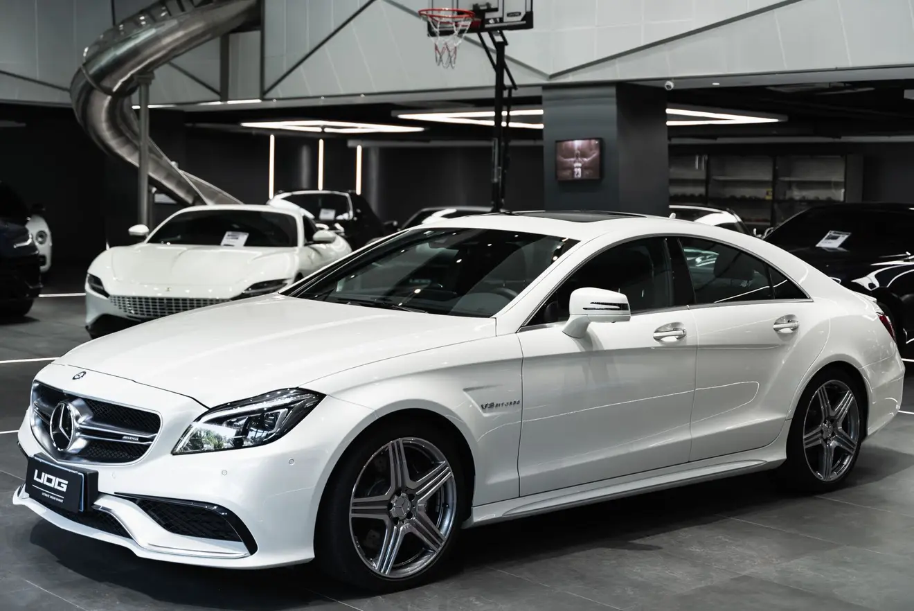 Mercedes-Benz CLS-Class AMG  из Китая