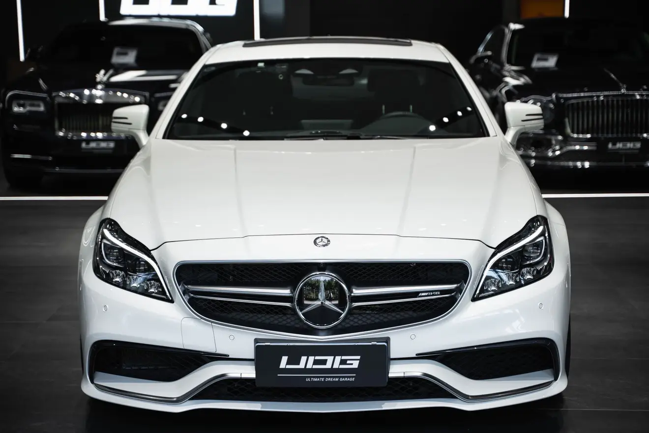 Mercedes-Benz CLS-Class AMG  из Китая