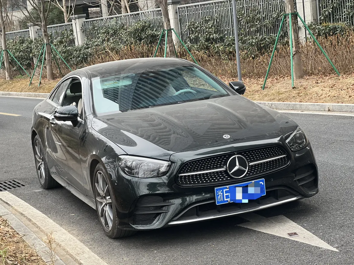 Mercedes-Benz E-Class  из Китая