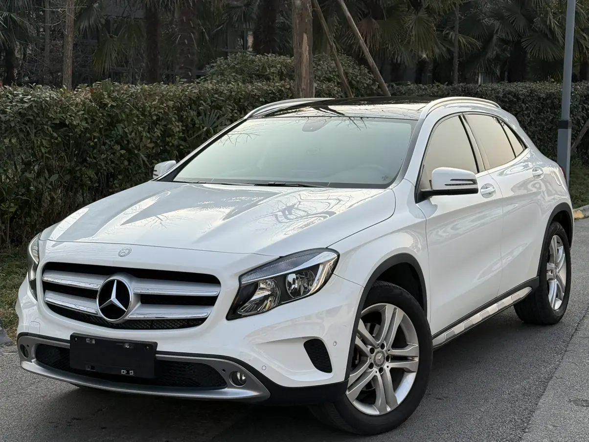 Mercedes-Benz GLA  из Китая