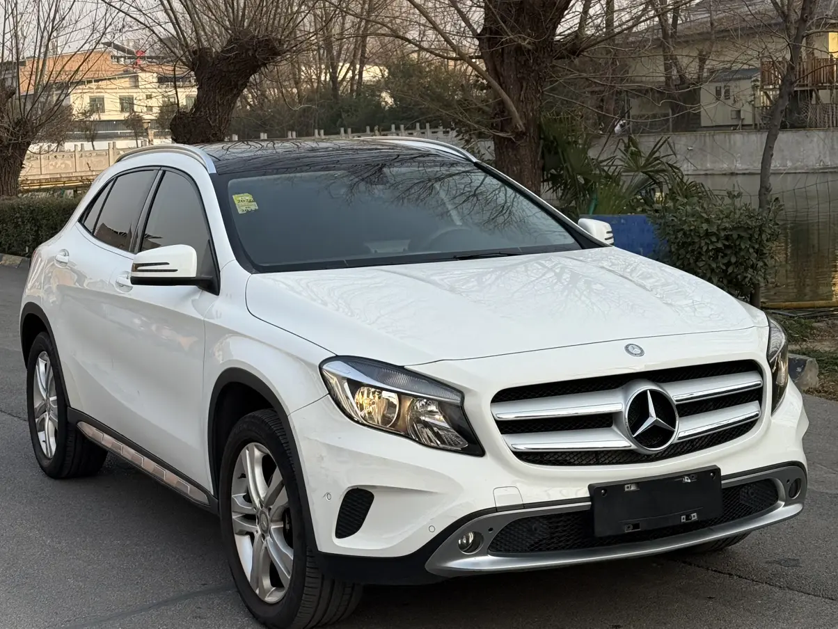 Mercedes-Benz GLA  из Китая