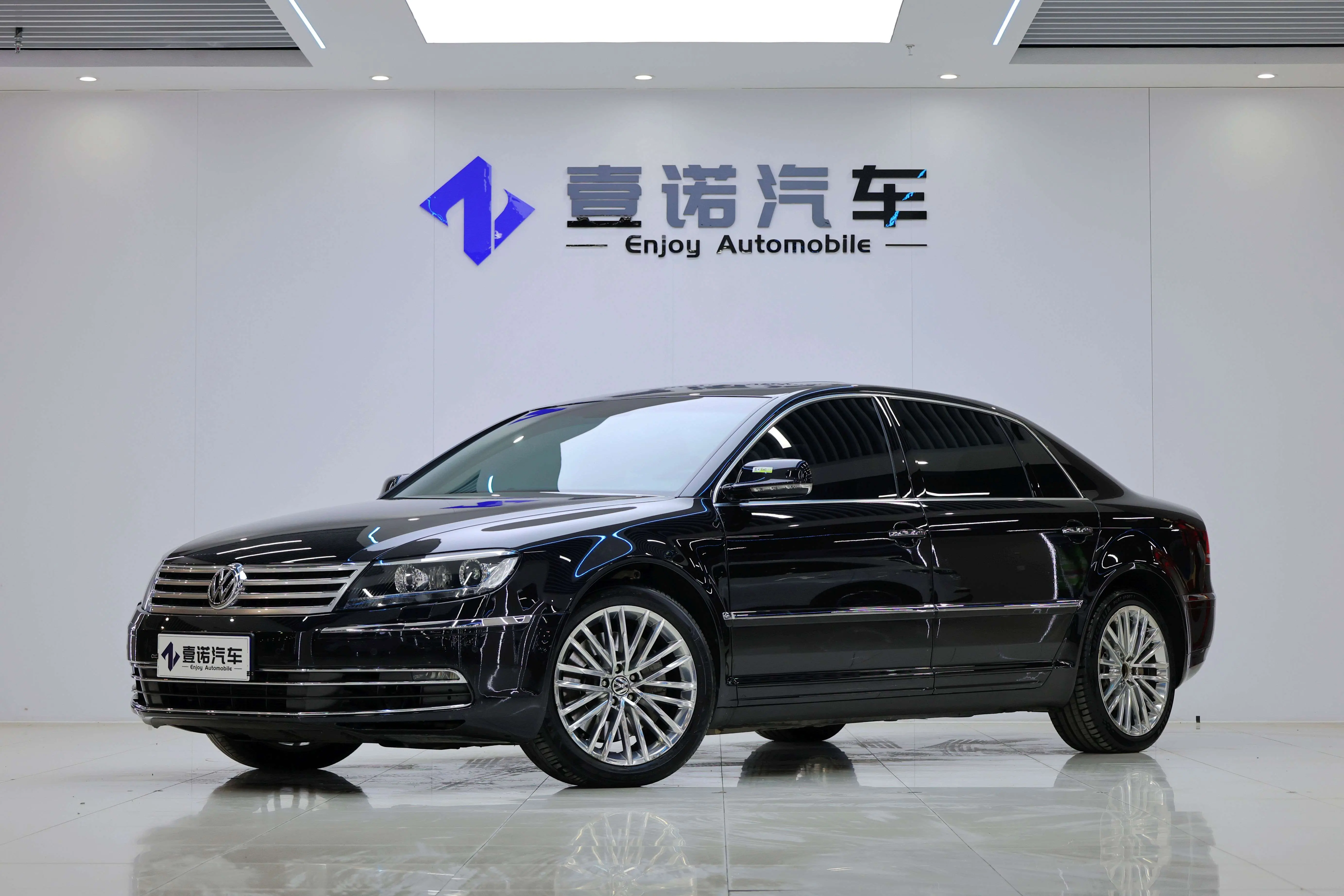 Volkswagen Phaeton  из Китая