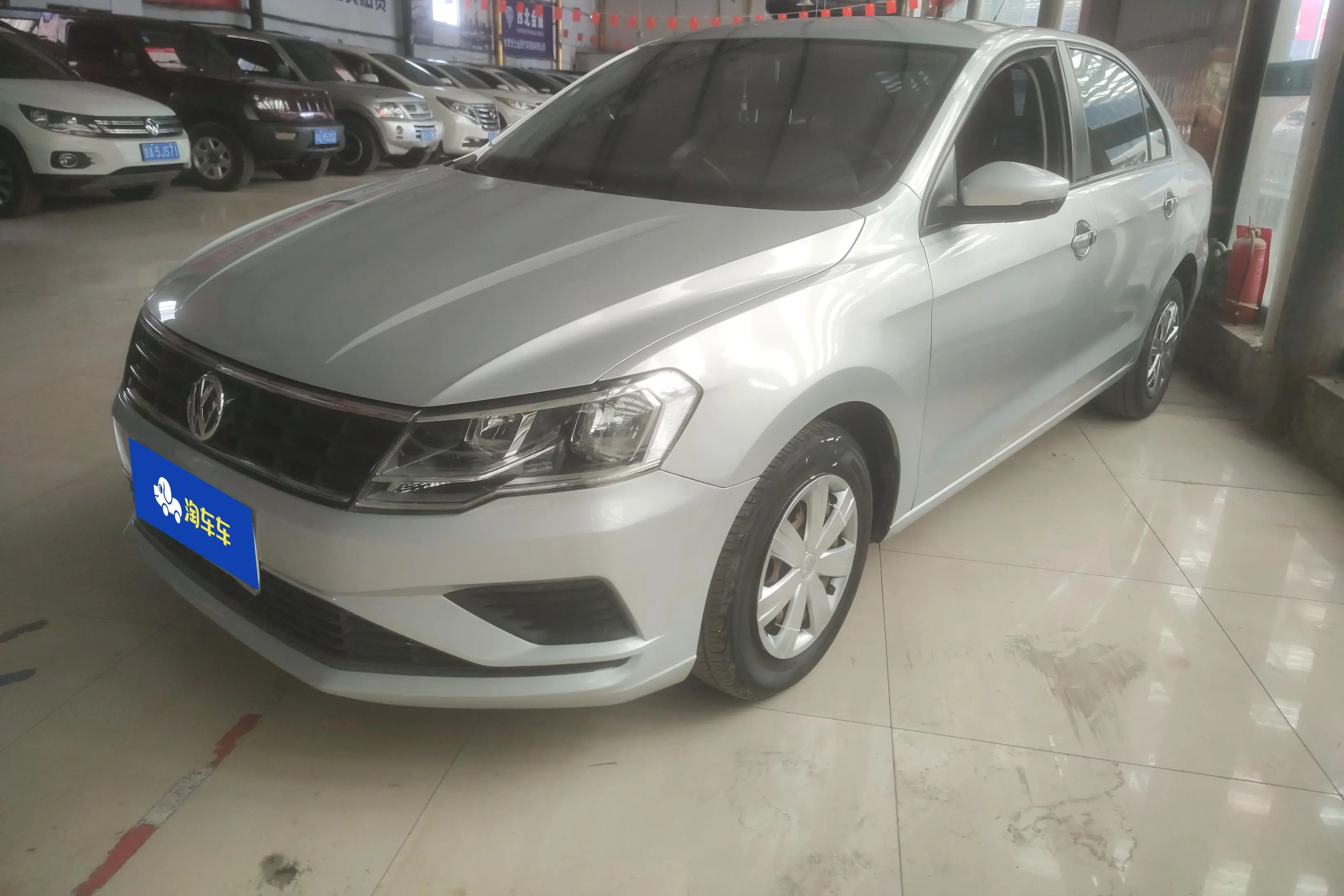 Volkswagen Jetta  из Китая