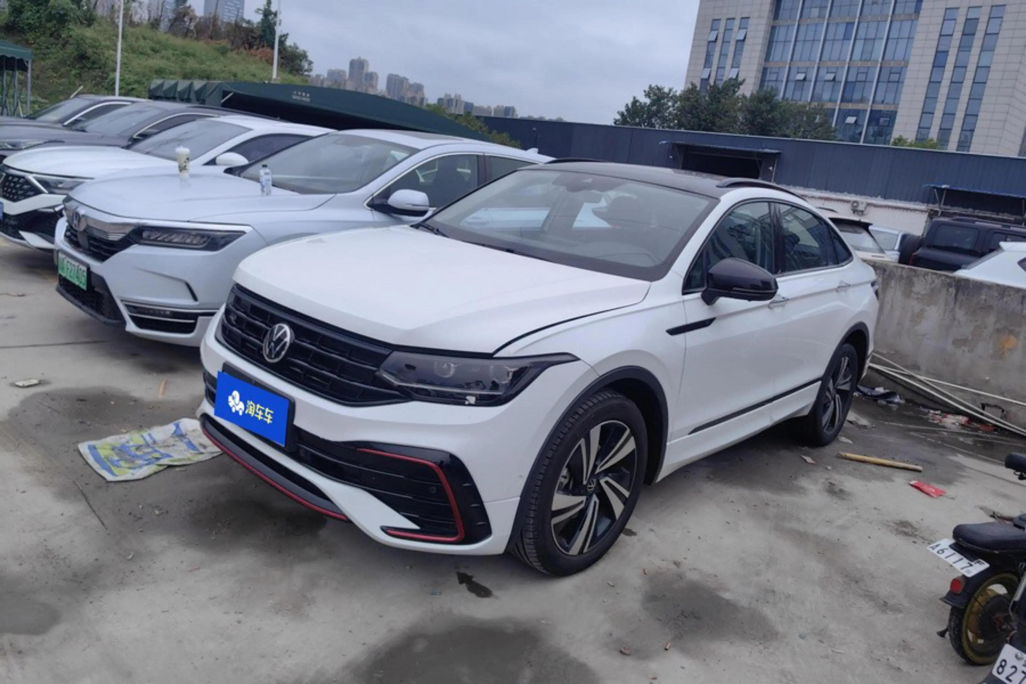 Volkswagen TiguanX  из Китая