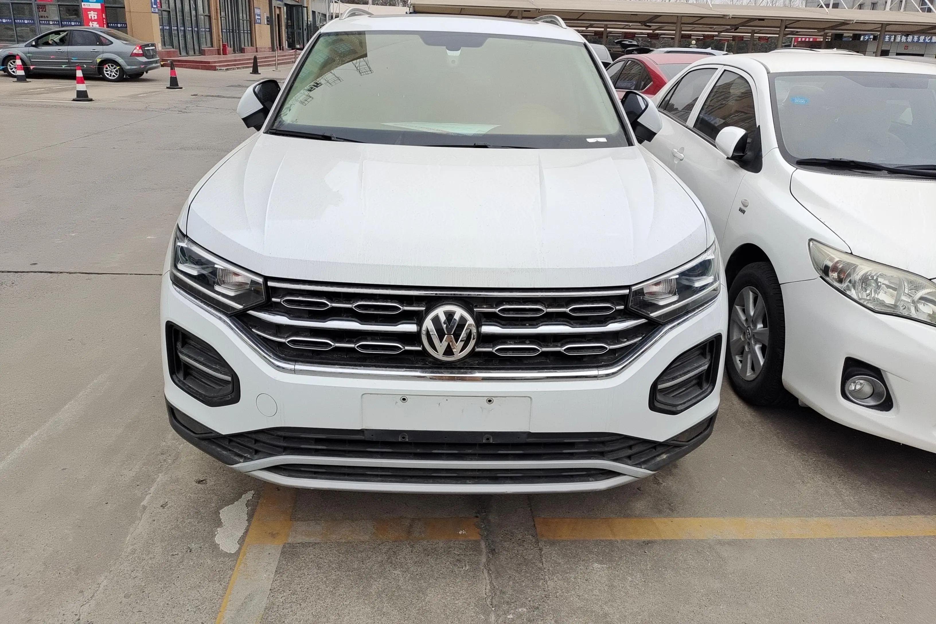 Volkswagen Tayron  из Китая