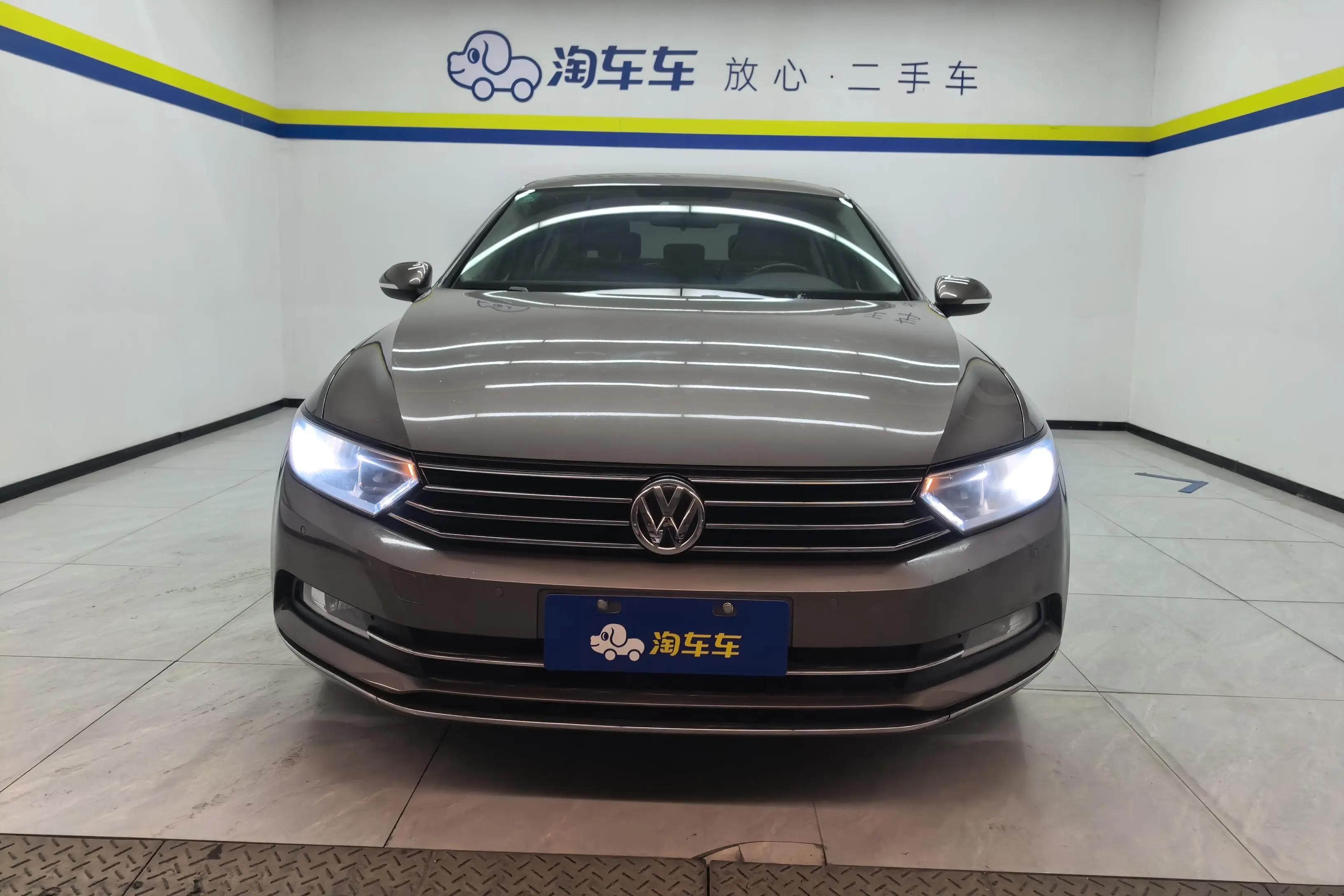 Volkswagen Magotan  из Китая