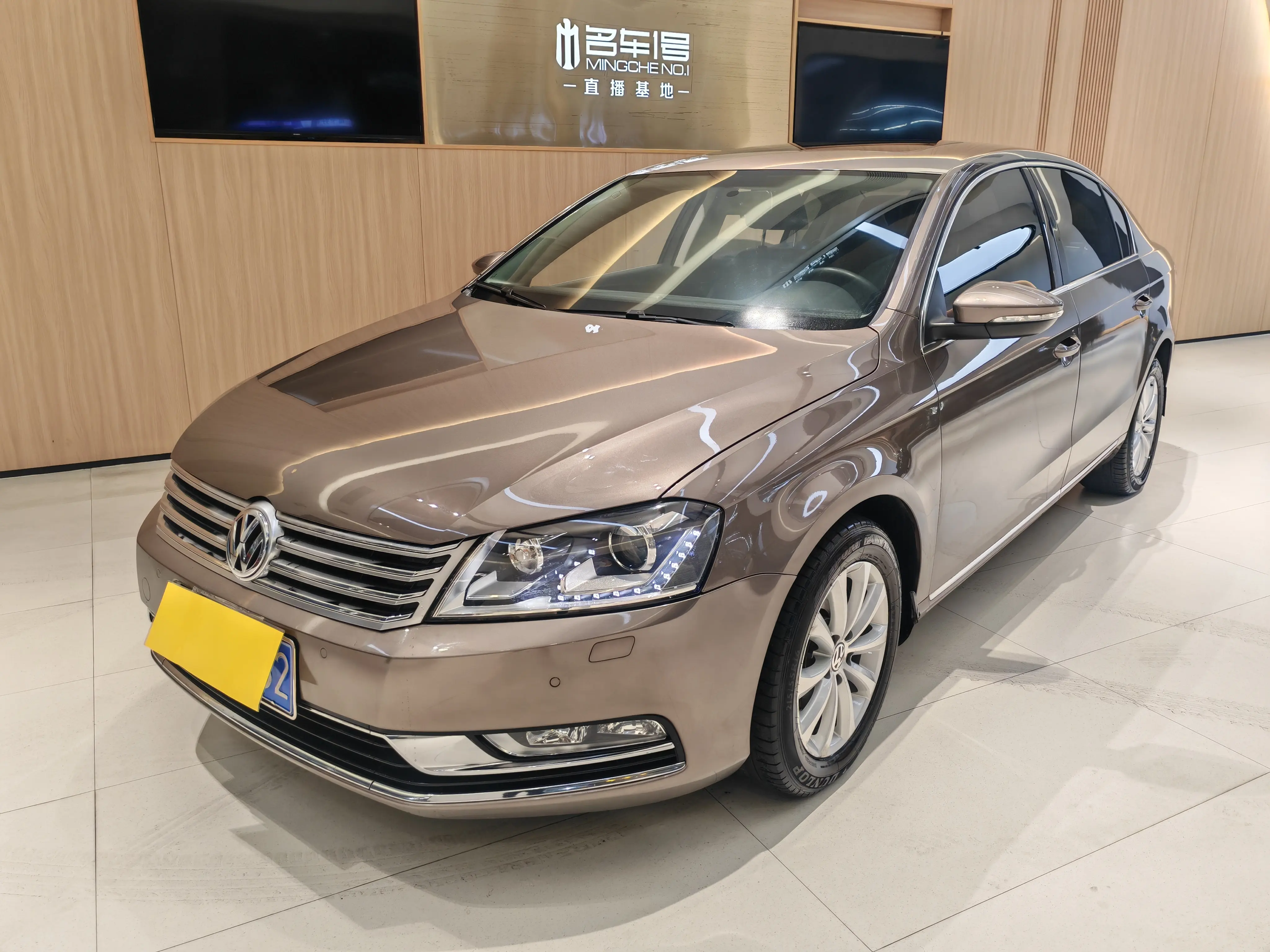 Volkswagen Magotan  из Китая