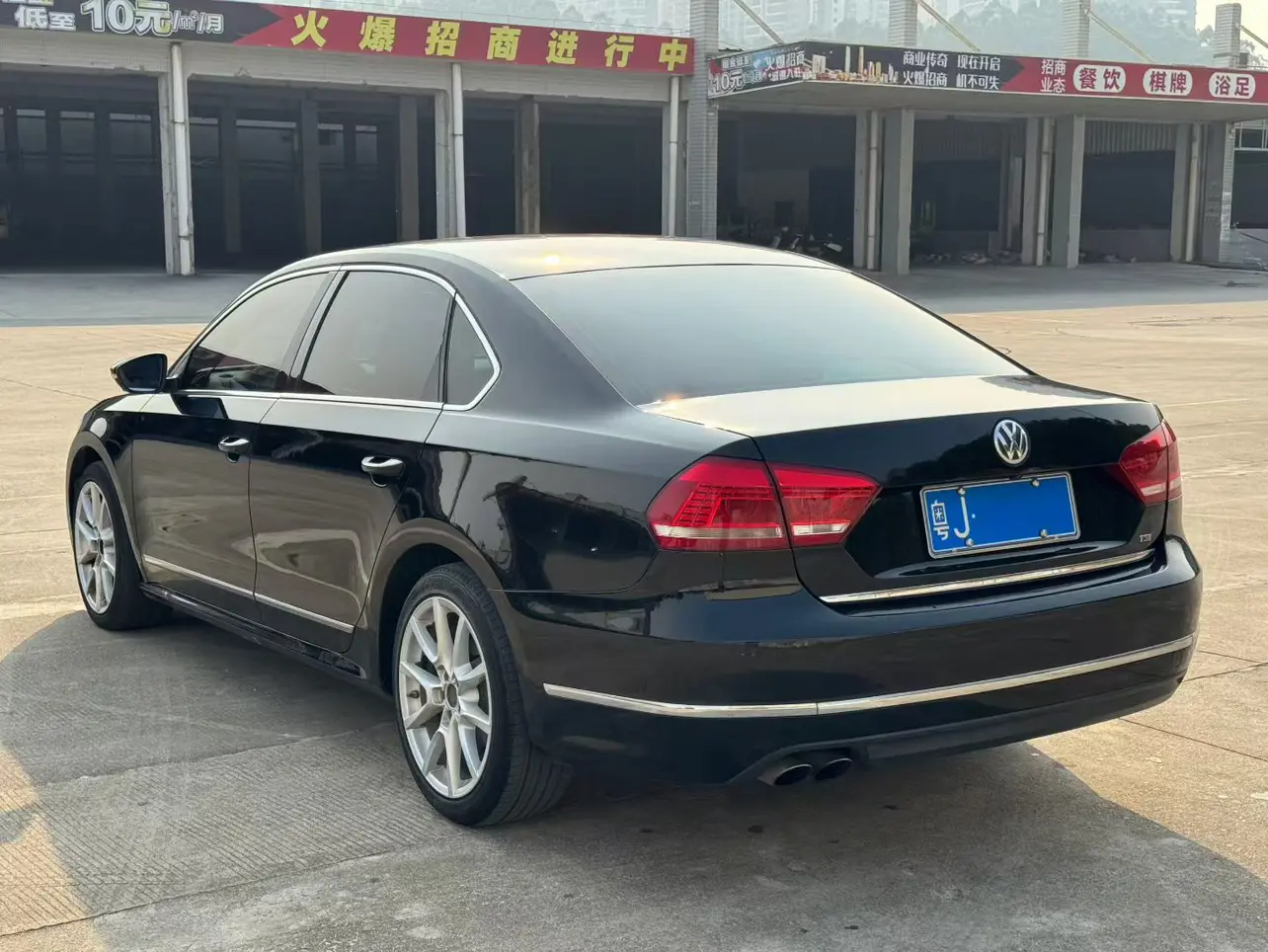 Volkswagen Passat  из Китая