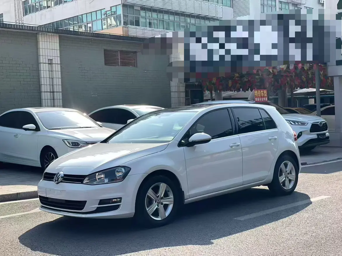Volkswagen Golf  из Китая