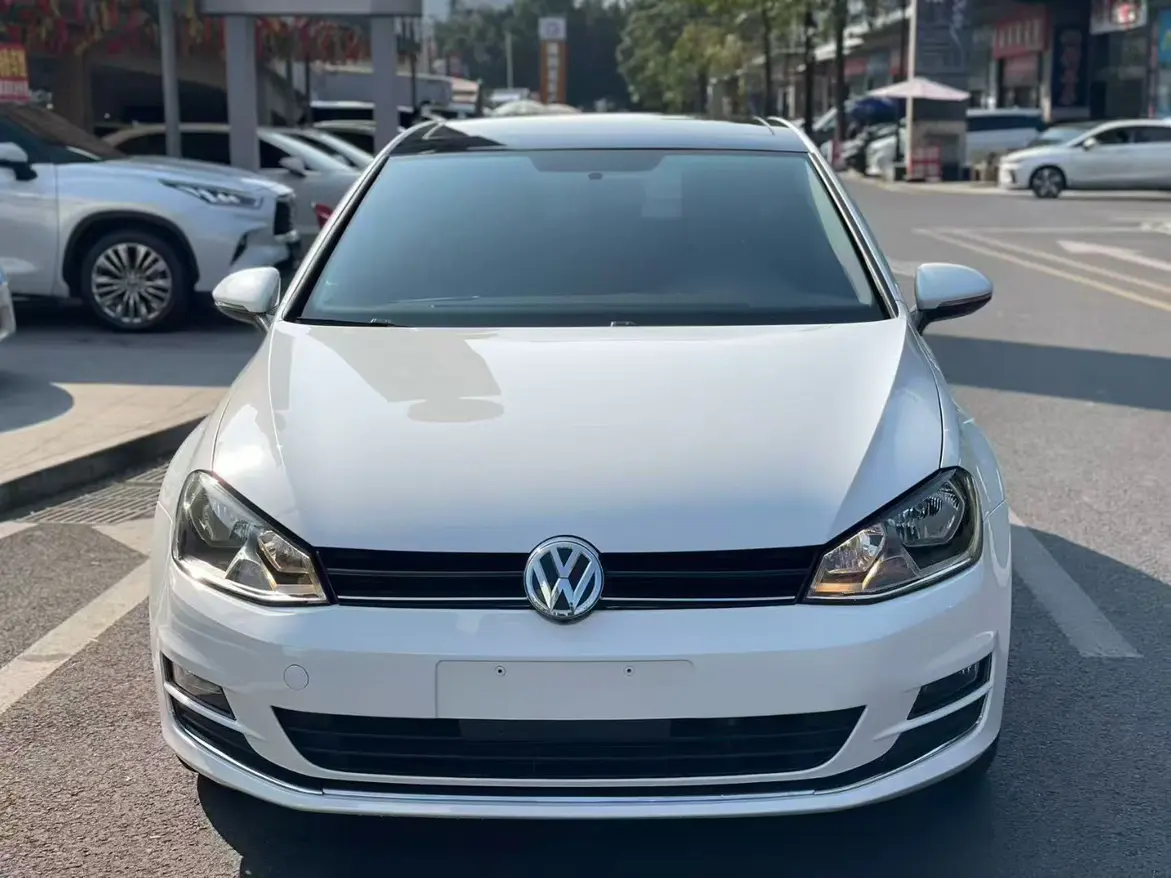 Volkswagen Golf  из Китая