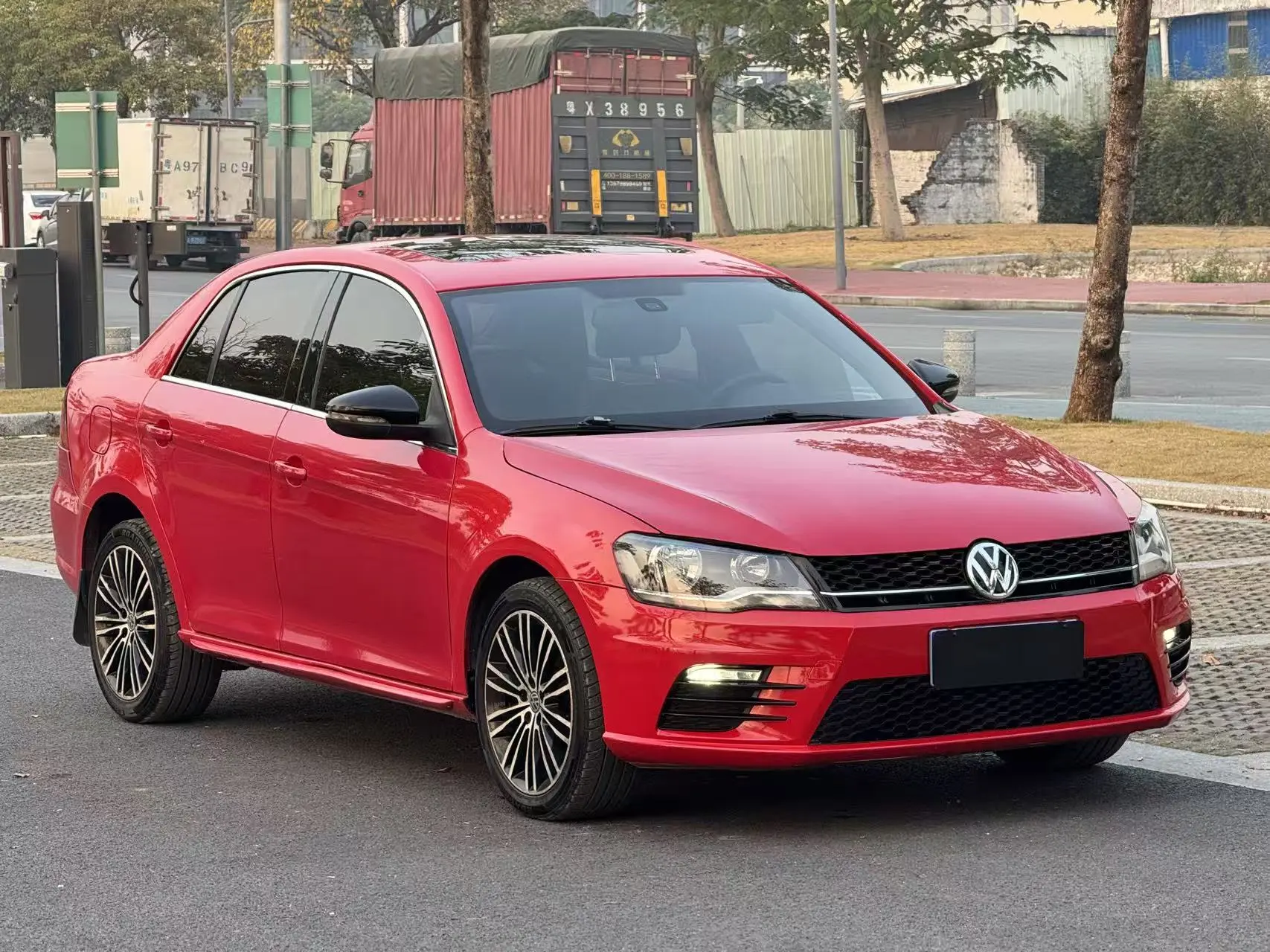 Volkswagen Bora  из Китая