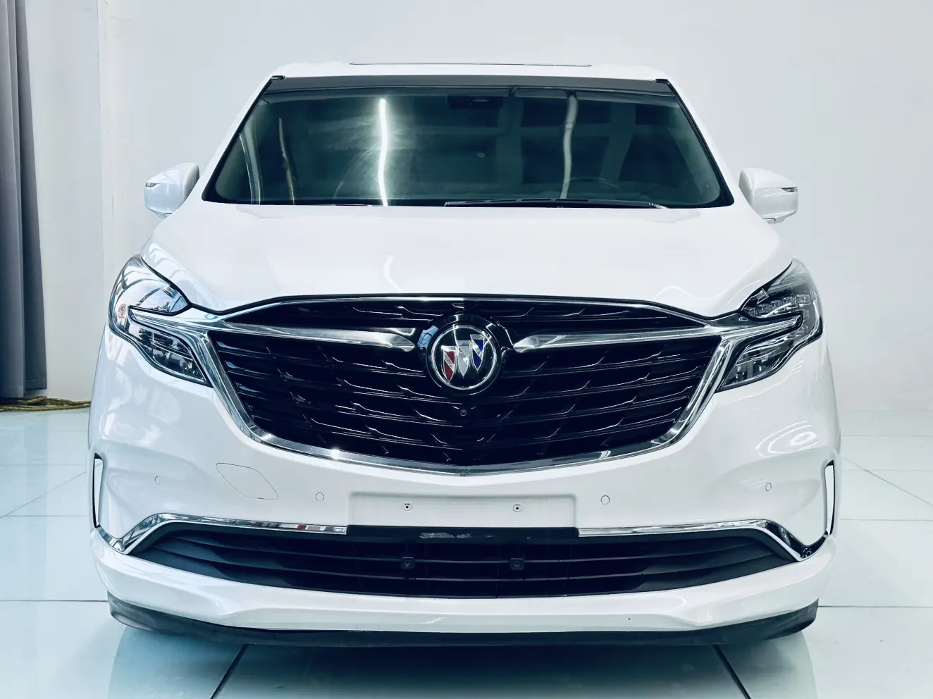 Buick GL8  из Китая