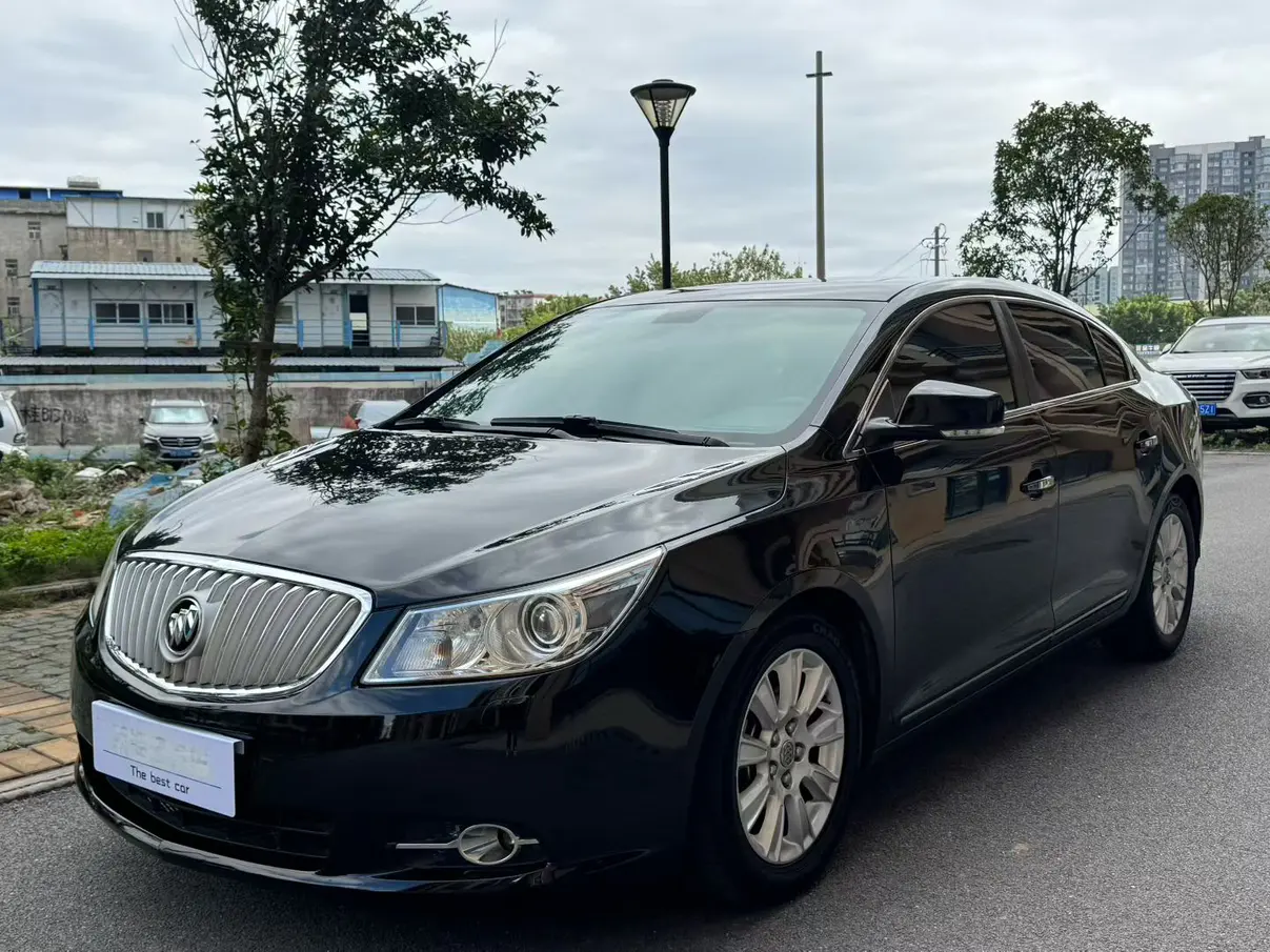 Buick LaCrosse  из Китая